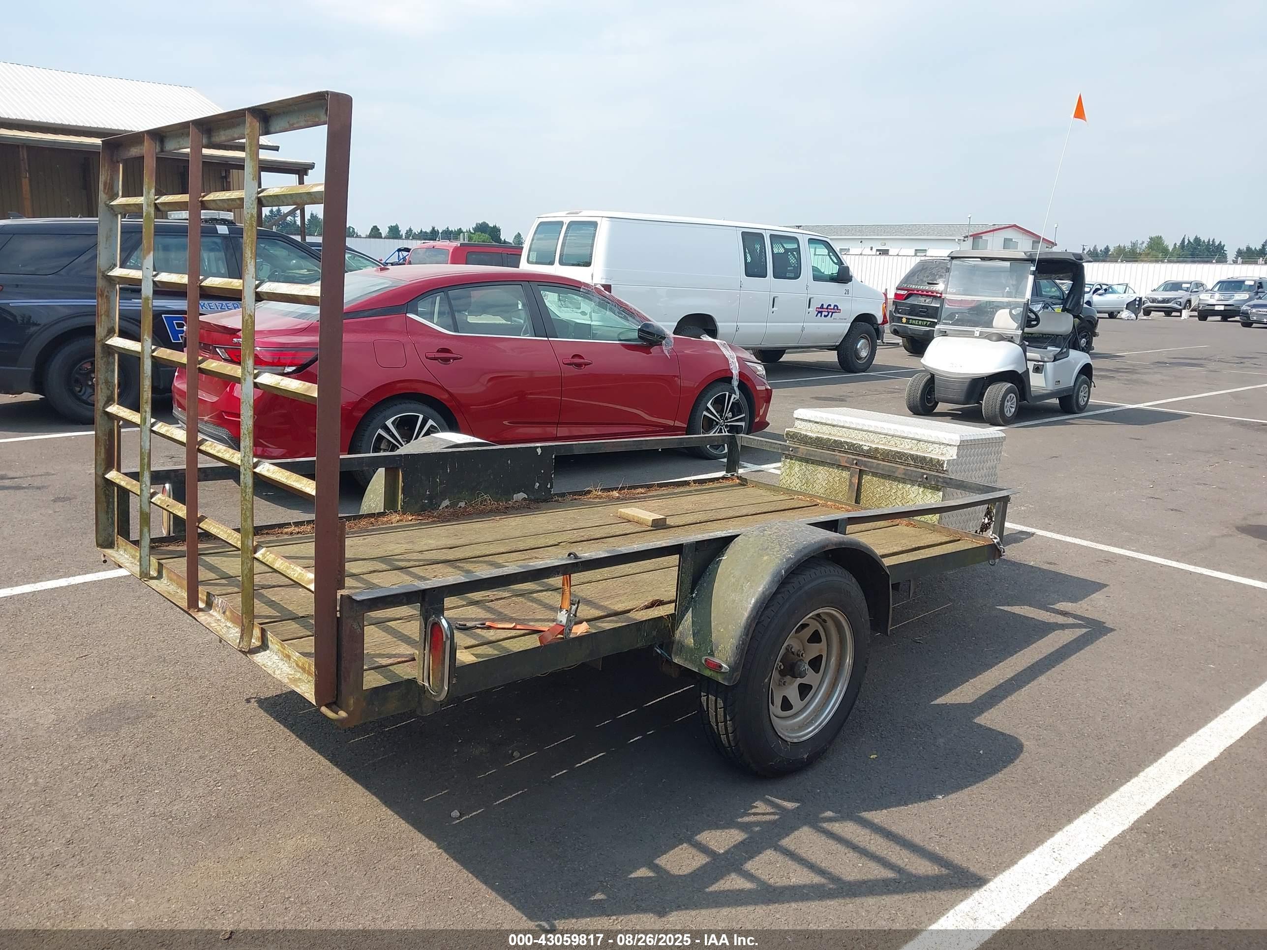UTILITY TRAILER image 4