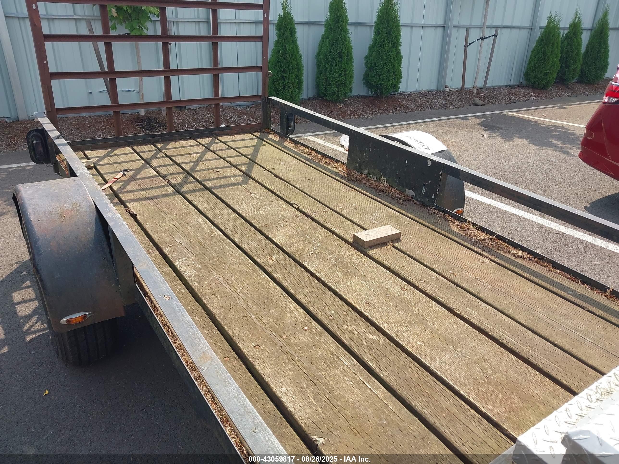 UTILITY TRAILER image 5