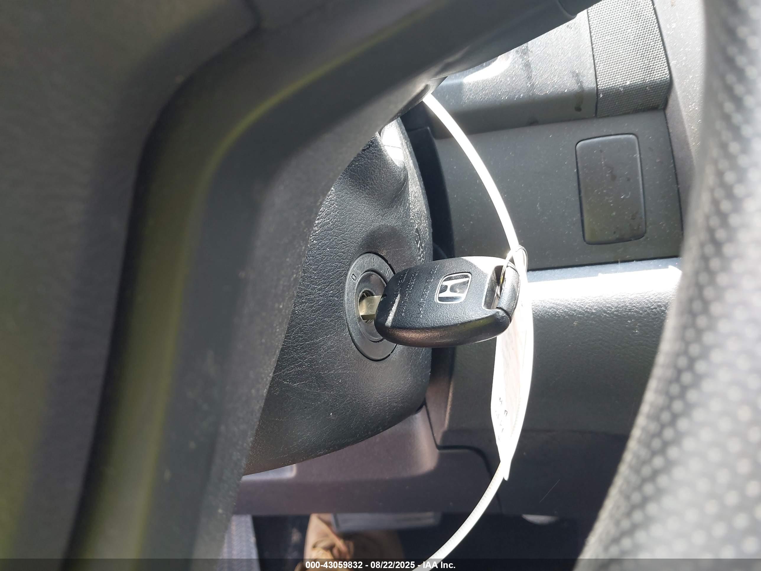 HONDA CR-V image 11