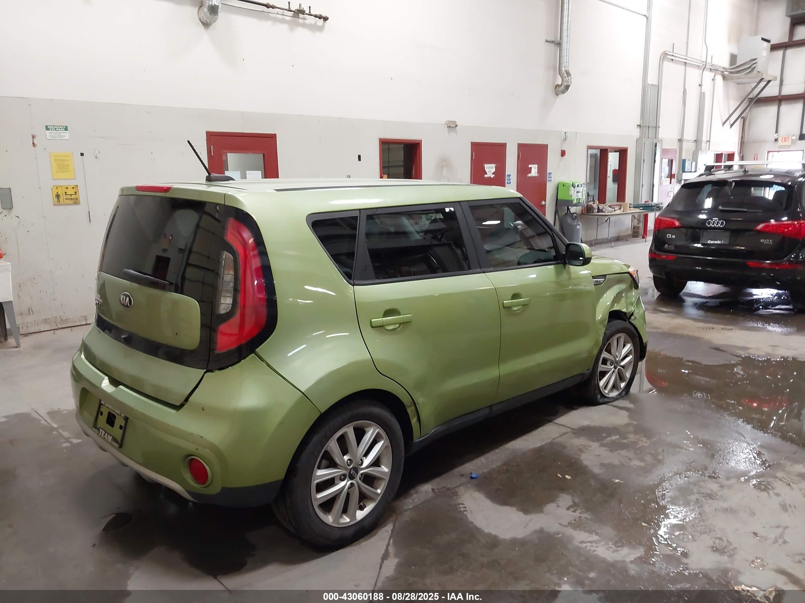 KIA SOUL image 4