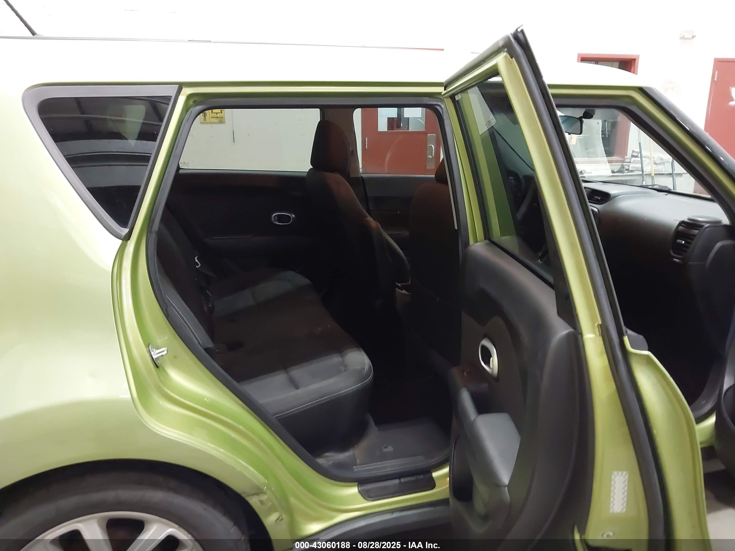 KIA SOUL image 8
