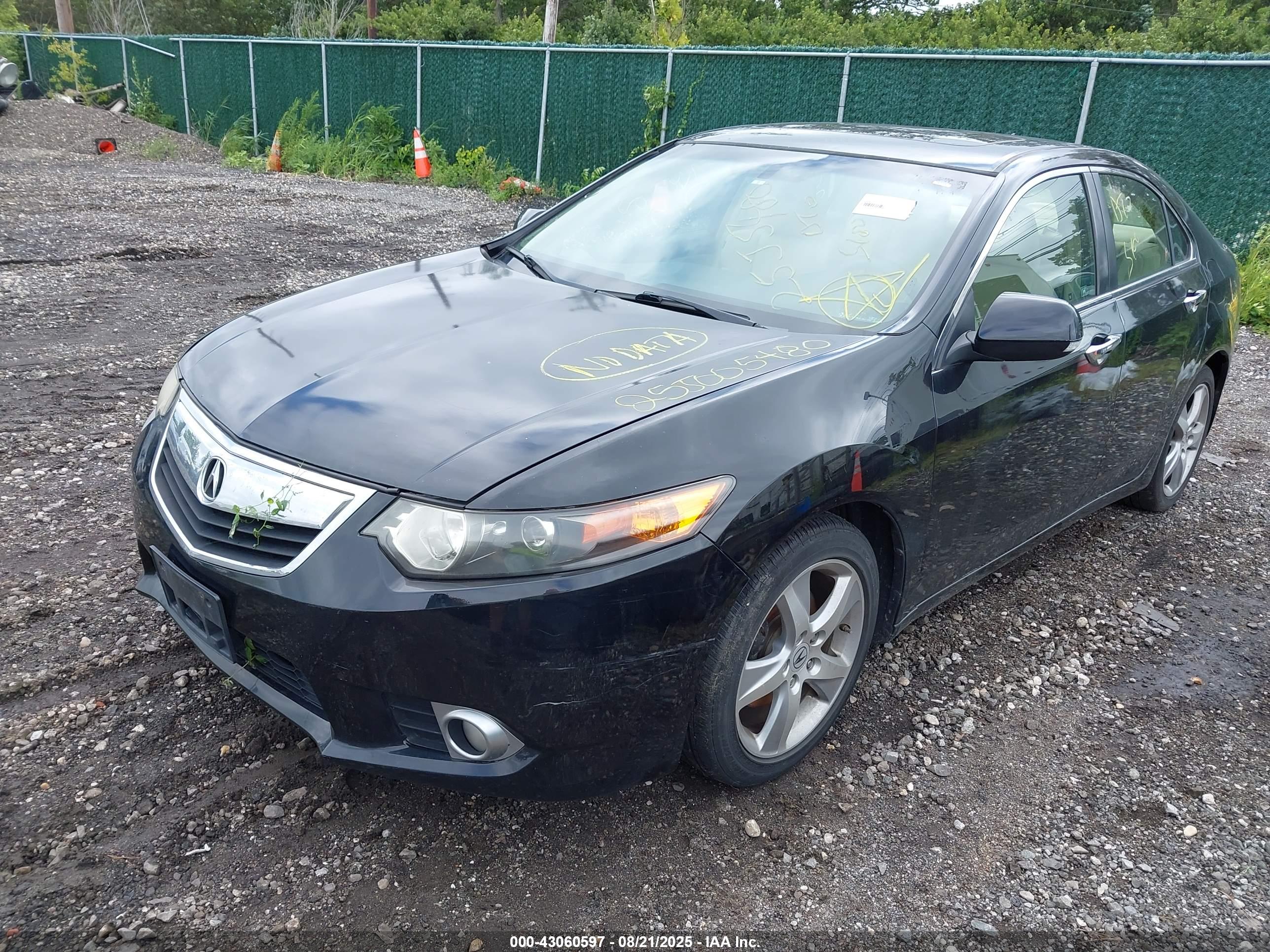 ACURA TSX image 2
