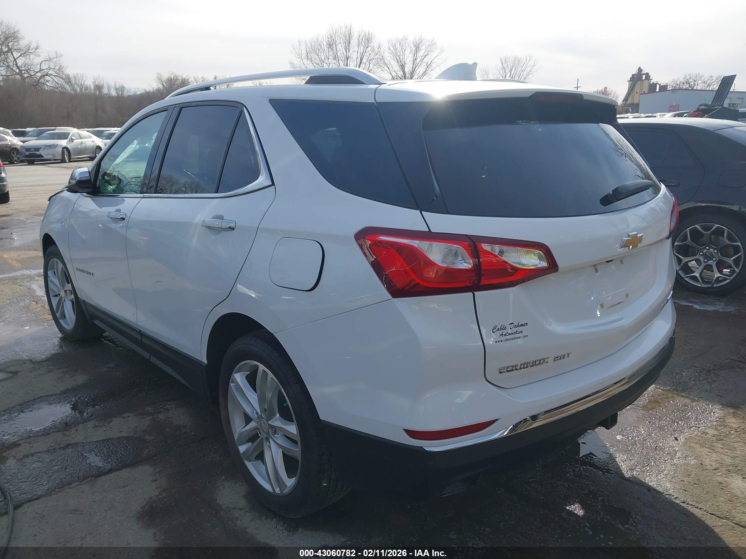 CHEVROLET EQUINOX image 3