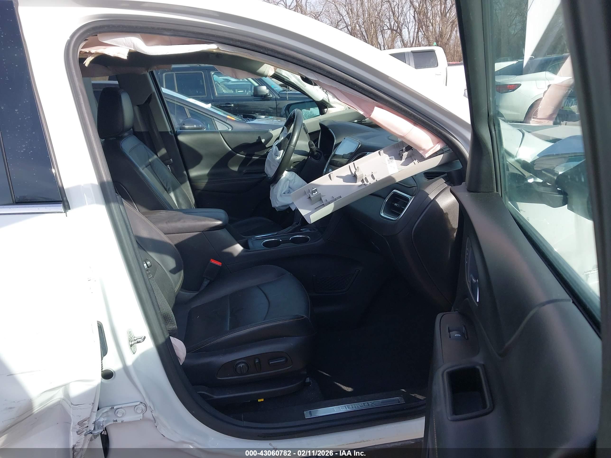 CHEVROLET EQUINOX image 5