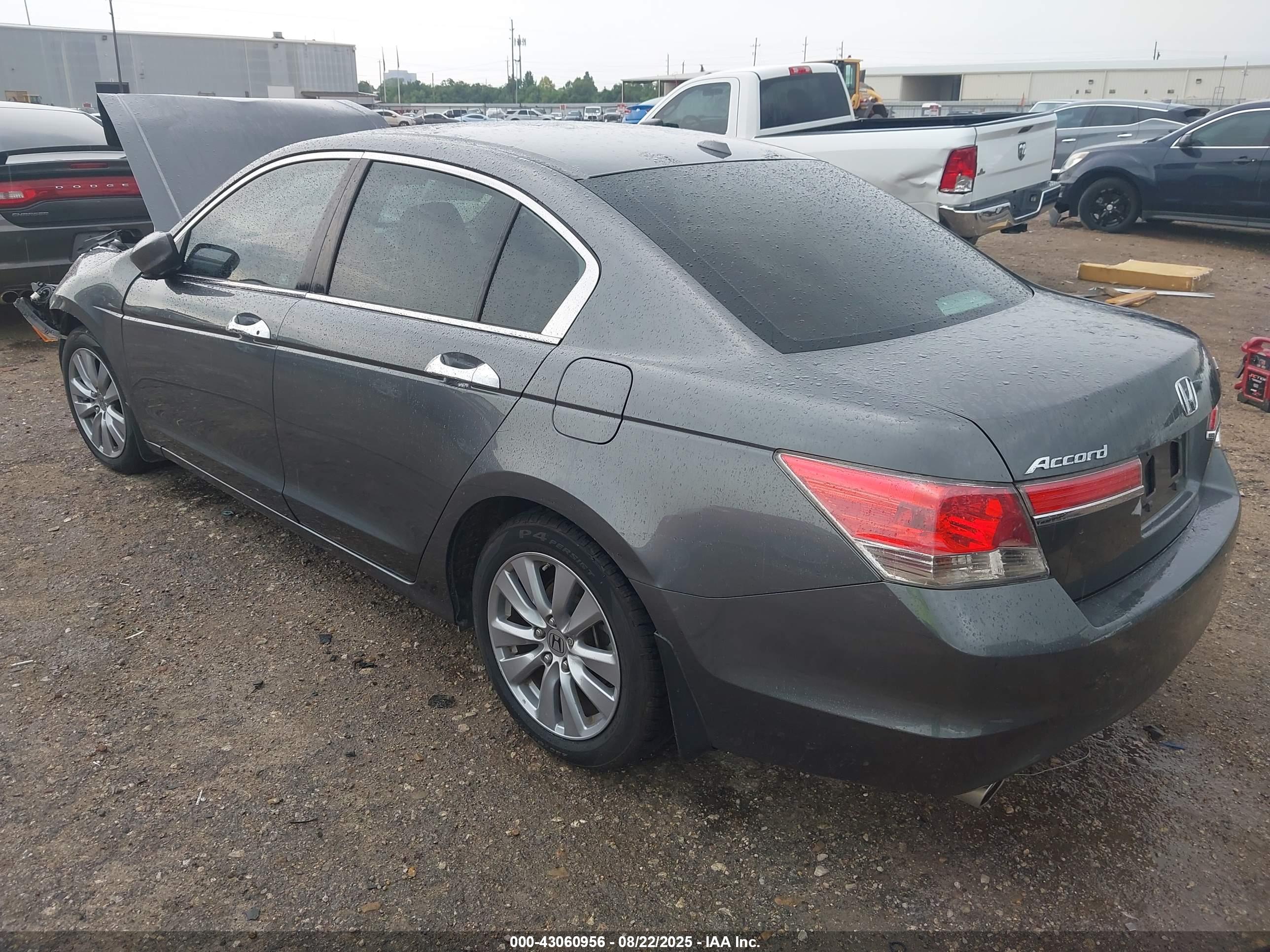 HONDA ACCORD image 3