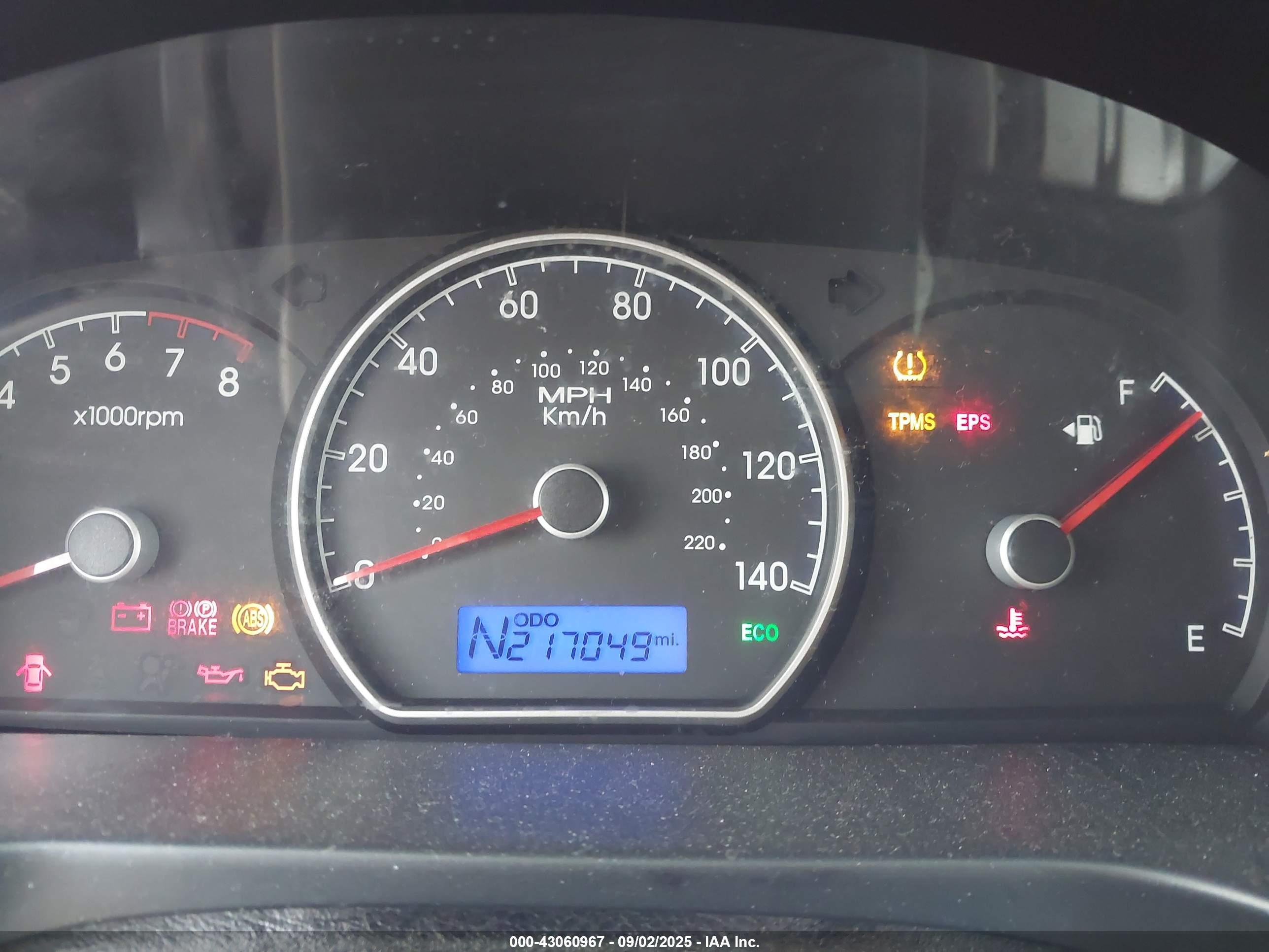 HYUNDAI ELANTRA image 7
