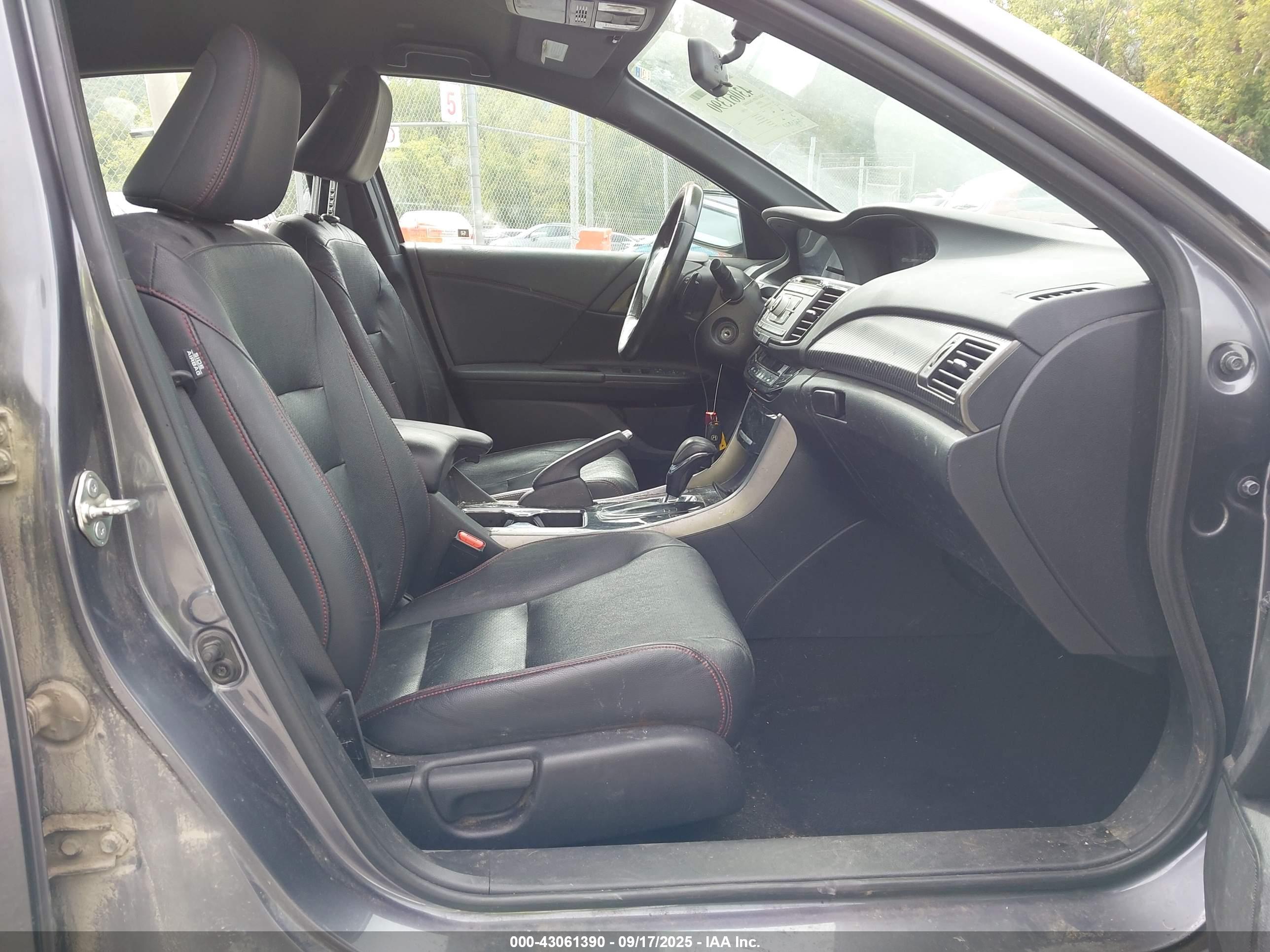 HONDA ACCORD image 5