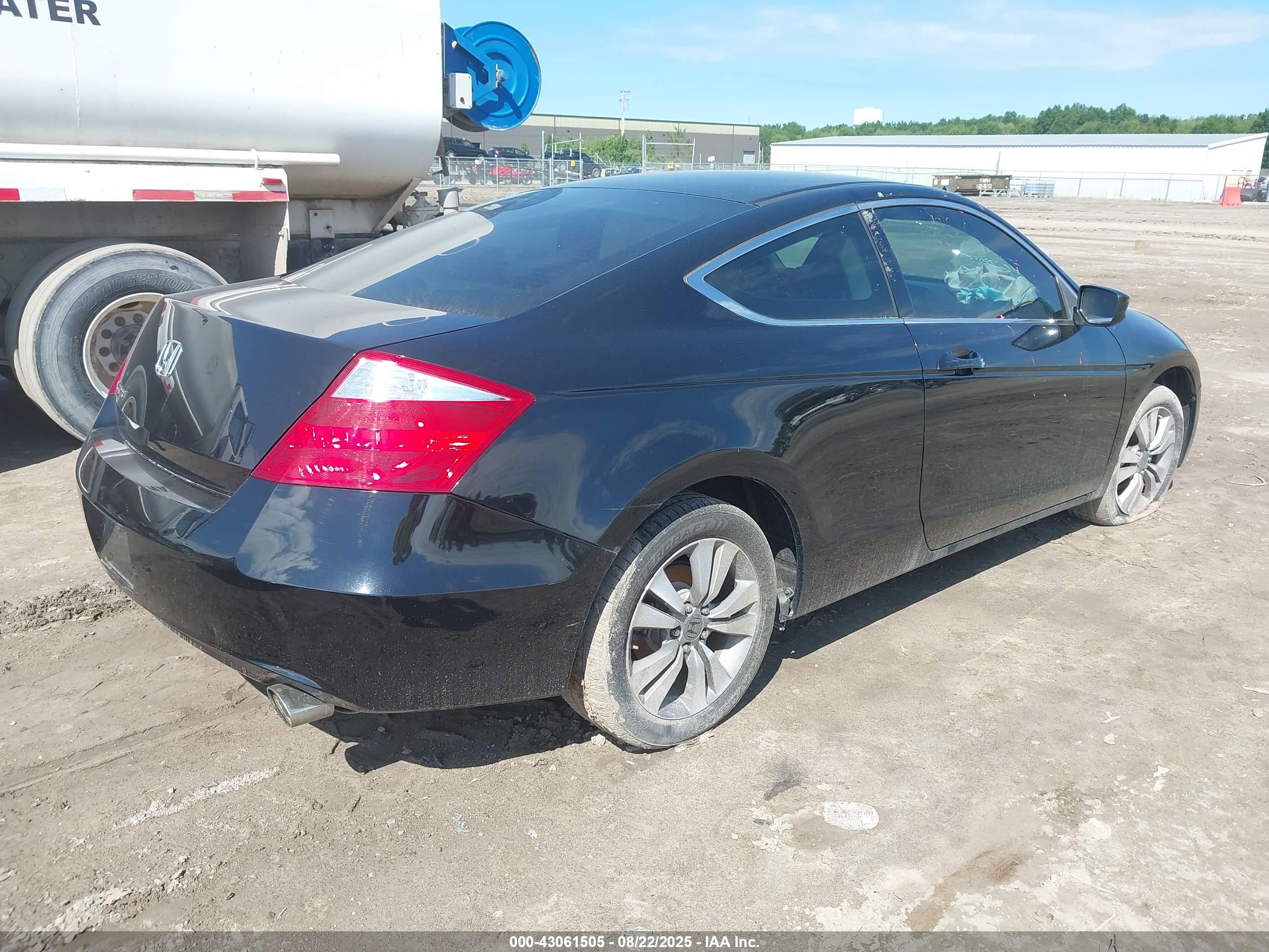 HONDA ACCORD image 4