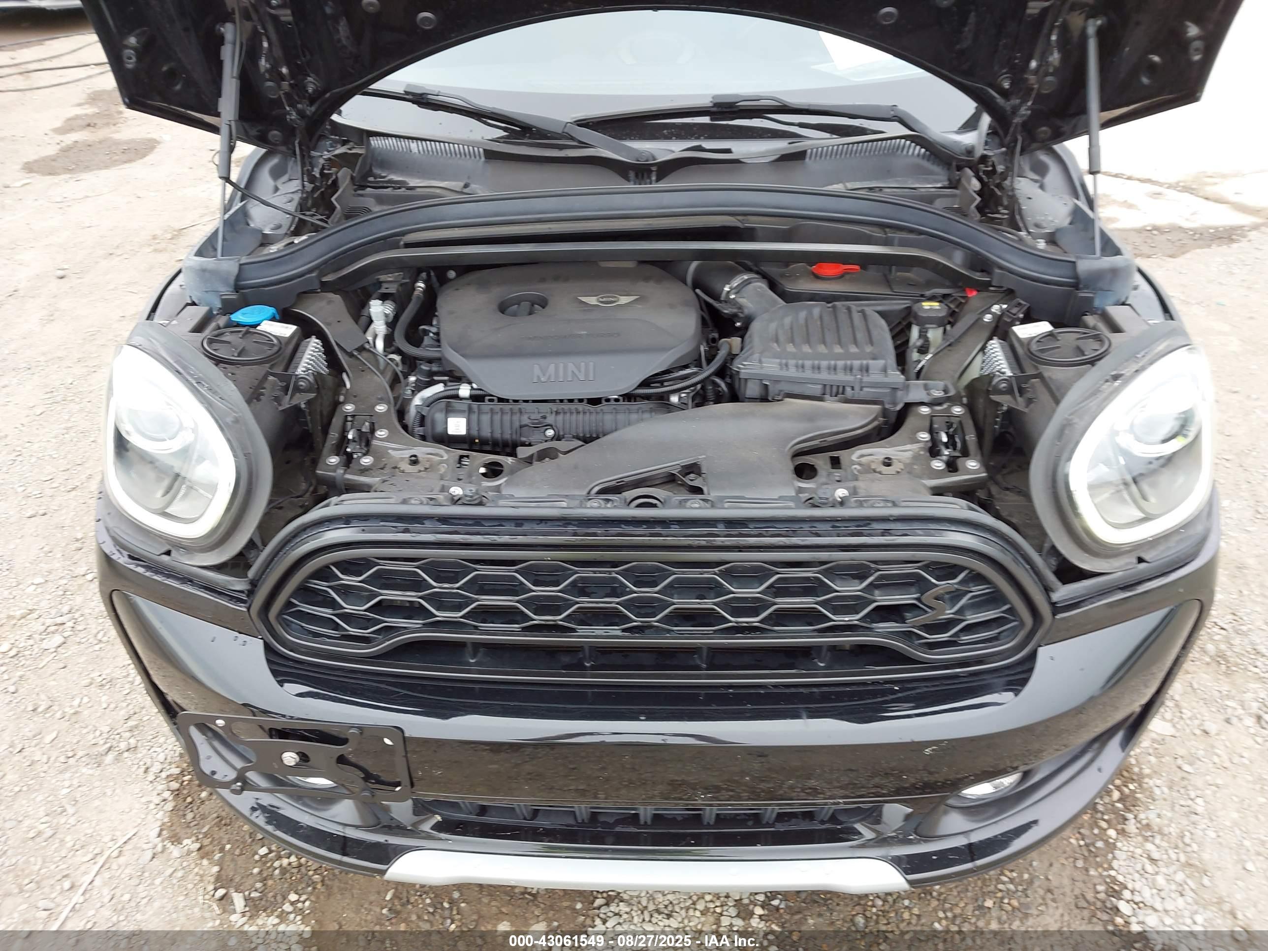 MINI COUNTRYMAN image 10