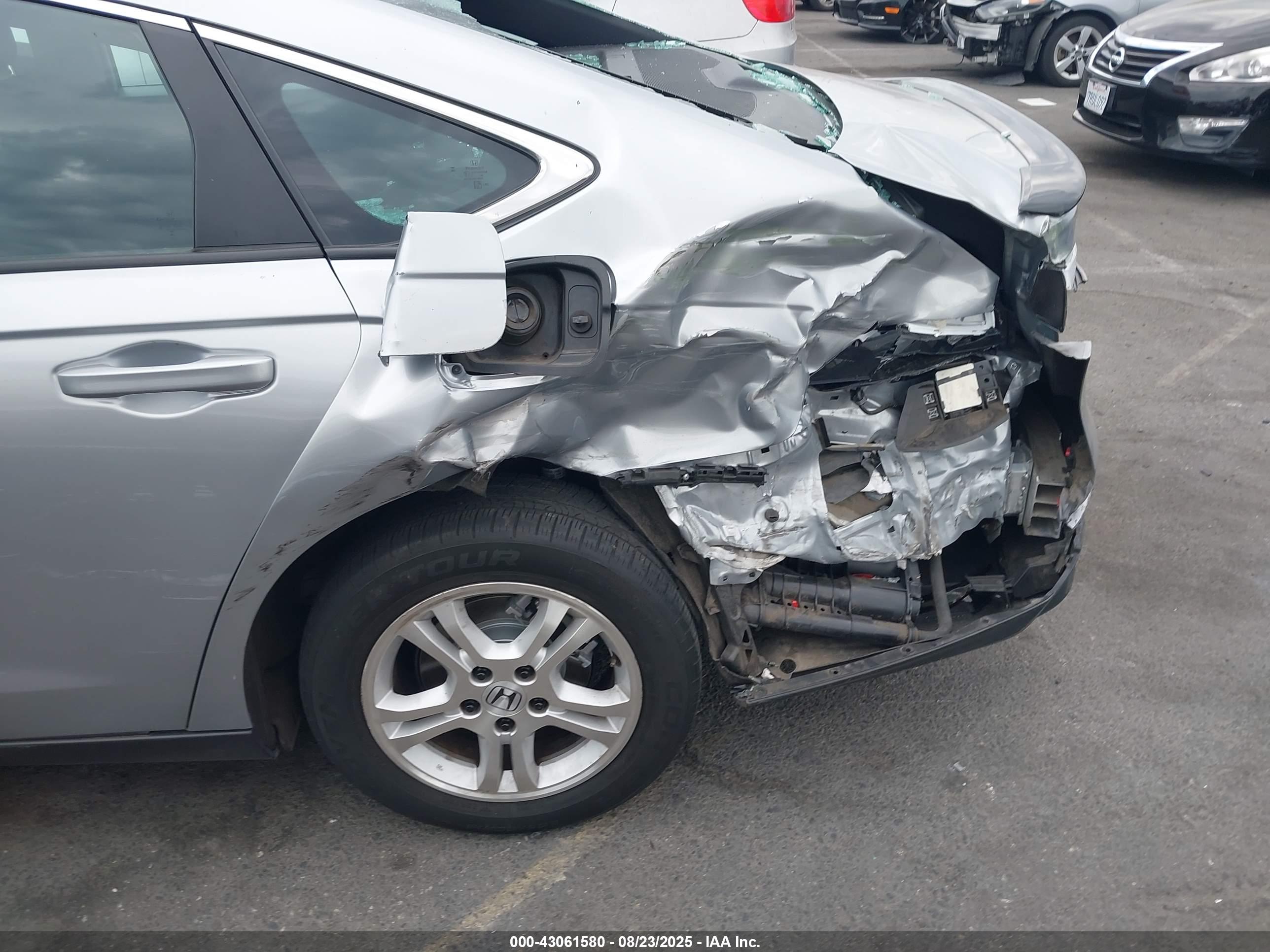 HONDA ACCORD image 6