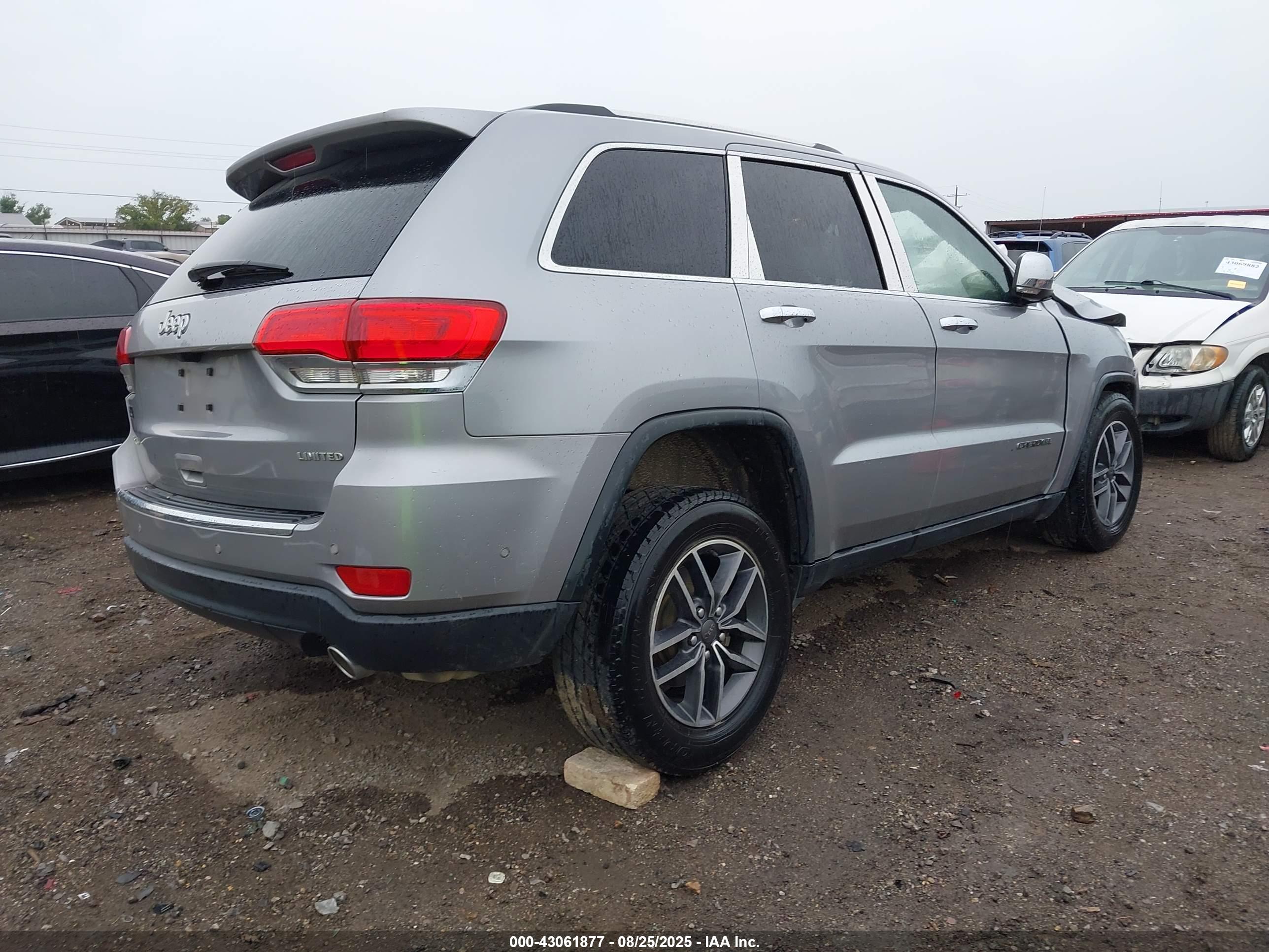 JEEP GRAND image 4