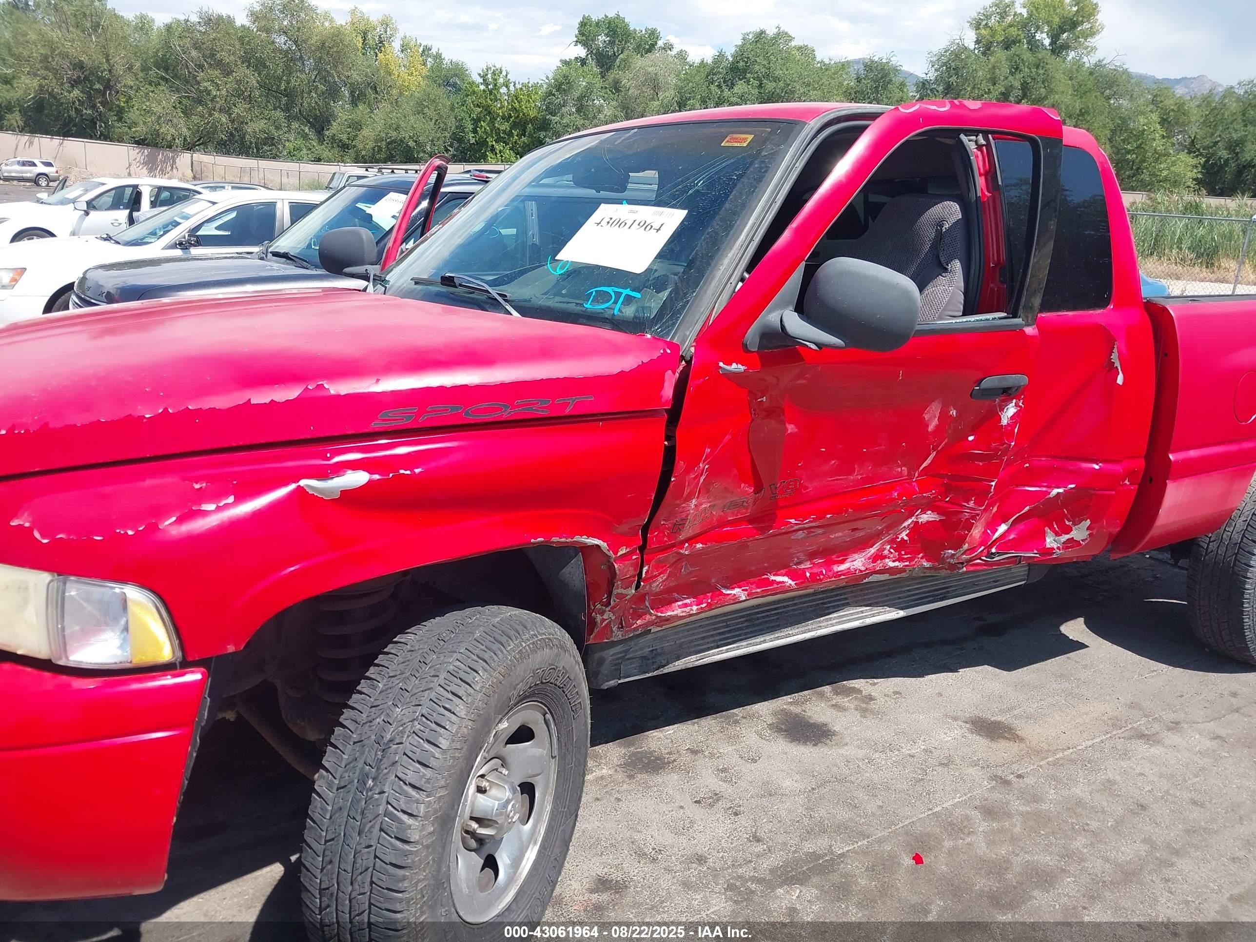 DODGE RAM image 6