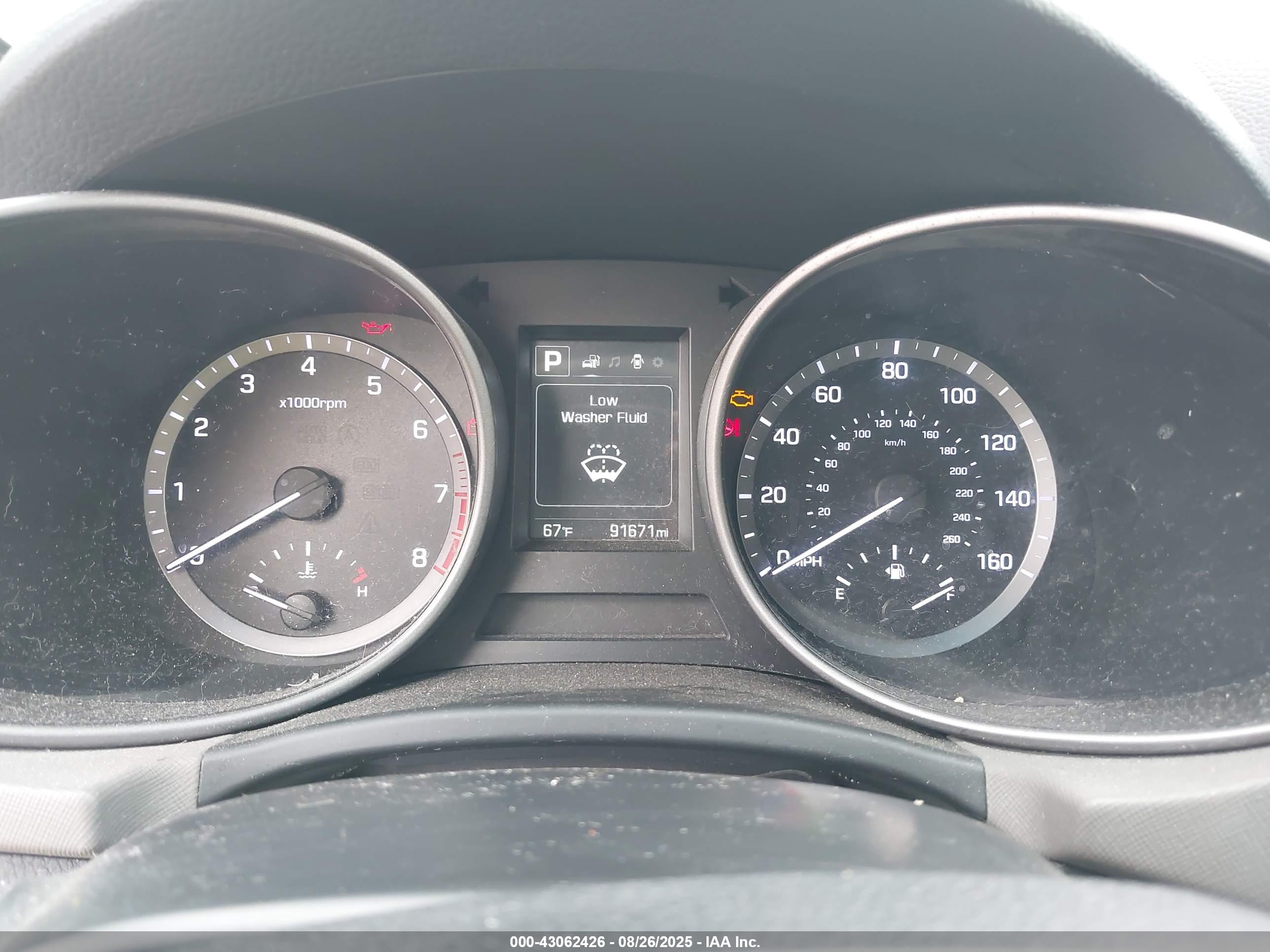 HYUNDAI SANTA image 7