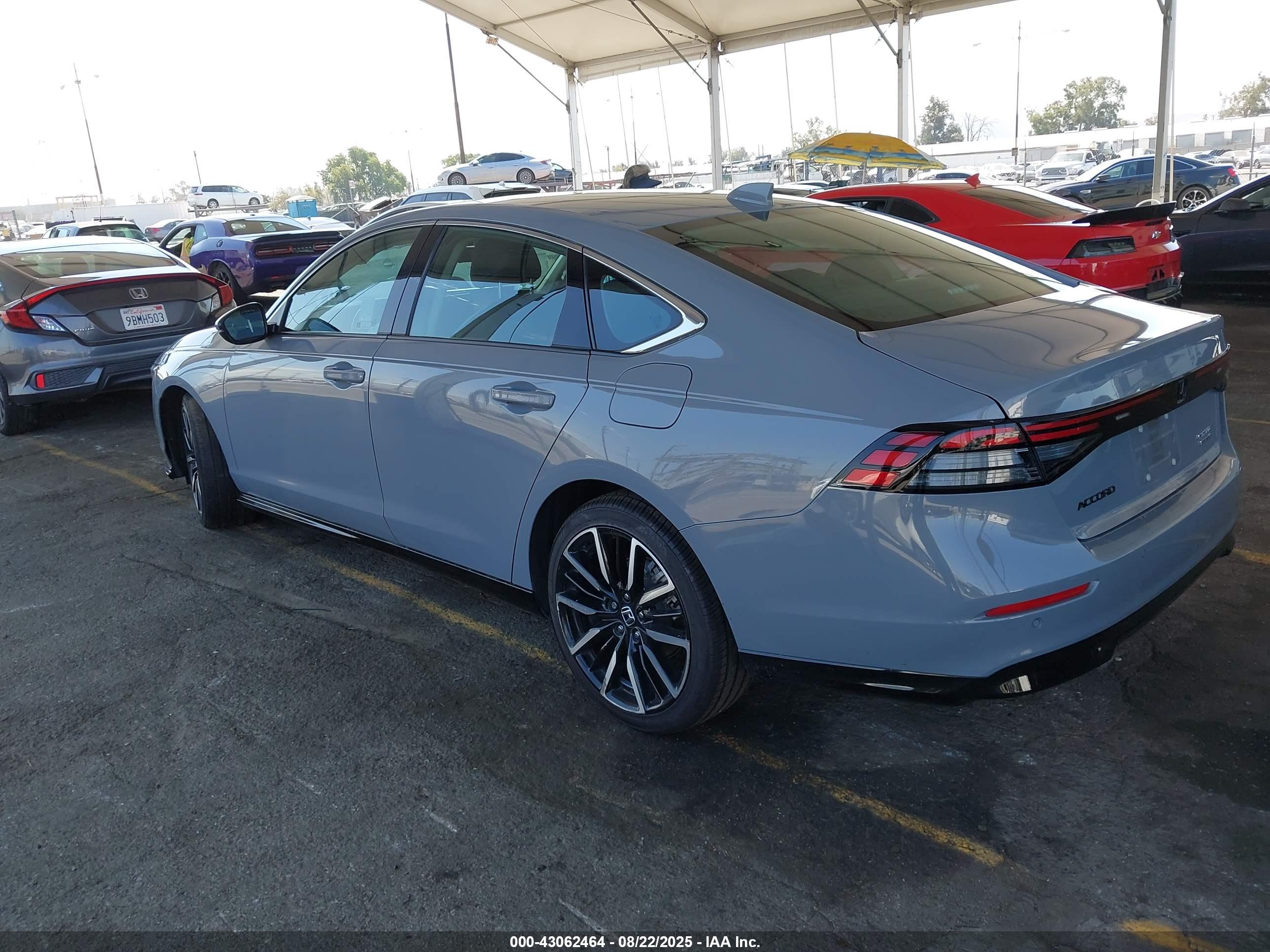 HONDA ACCORD image 3
