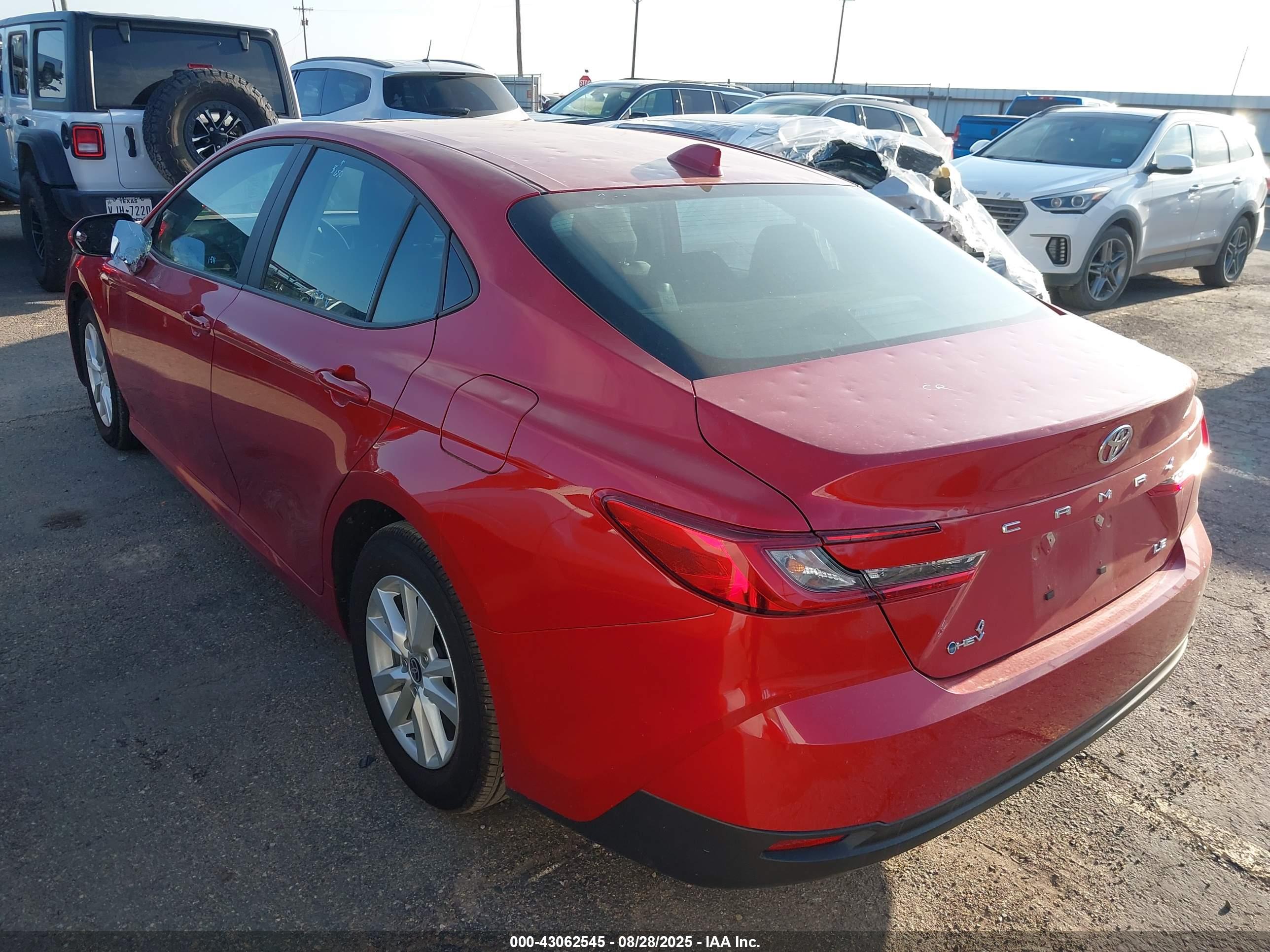 TOYOTA CAMRY image 3