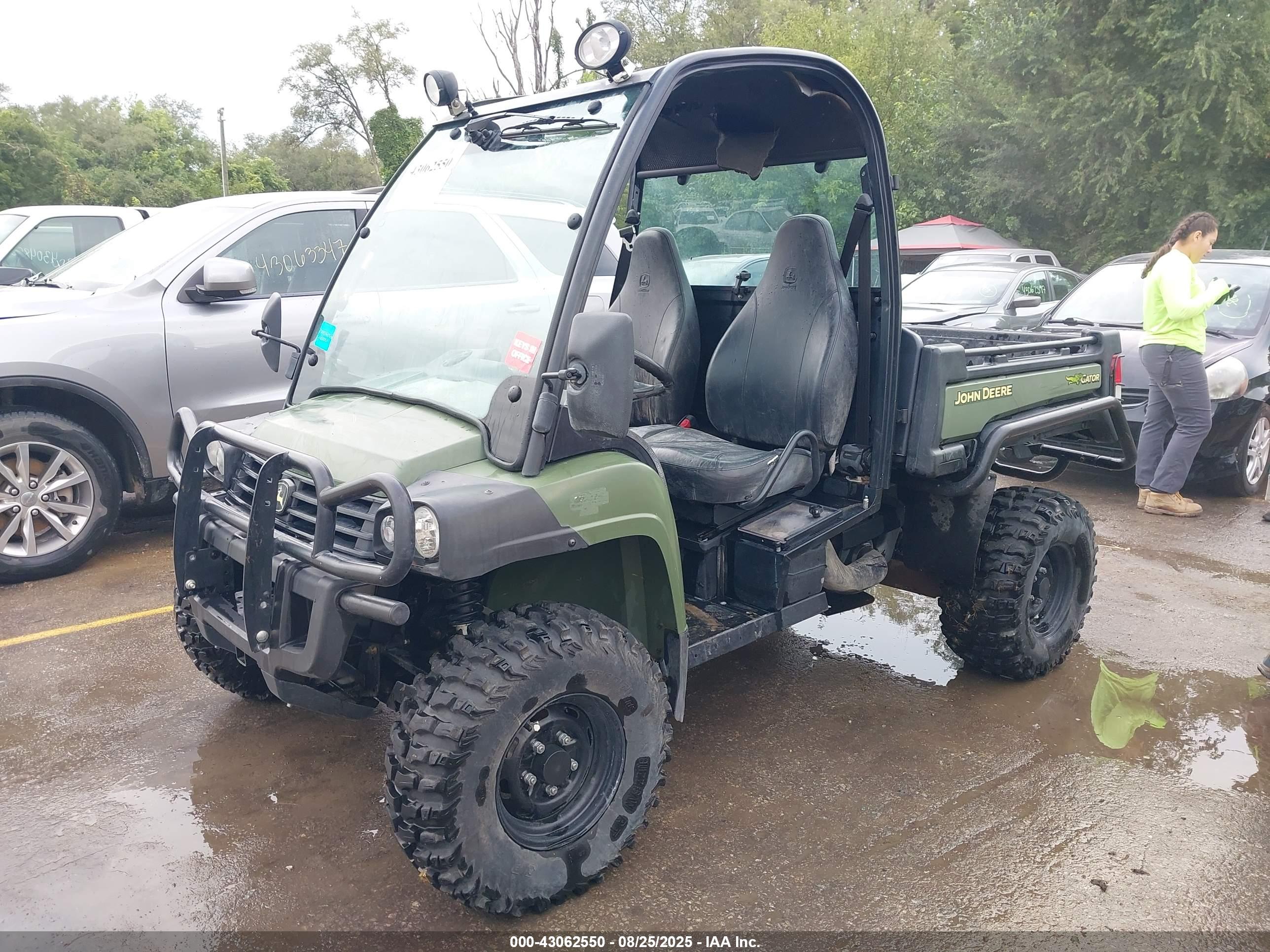 JOHN DEER image 2
