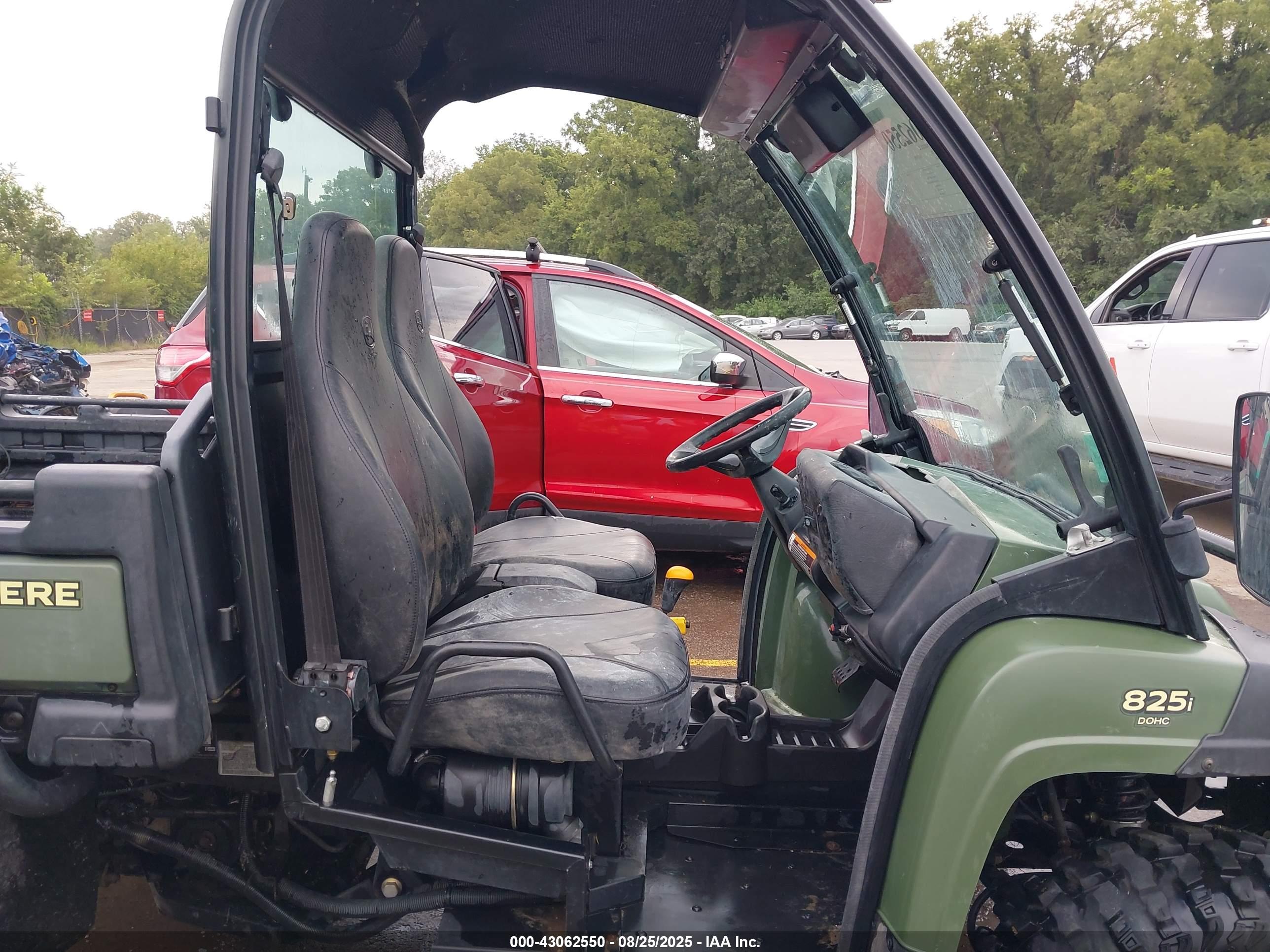 JOHN DEER image 5