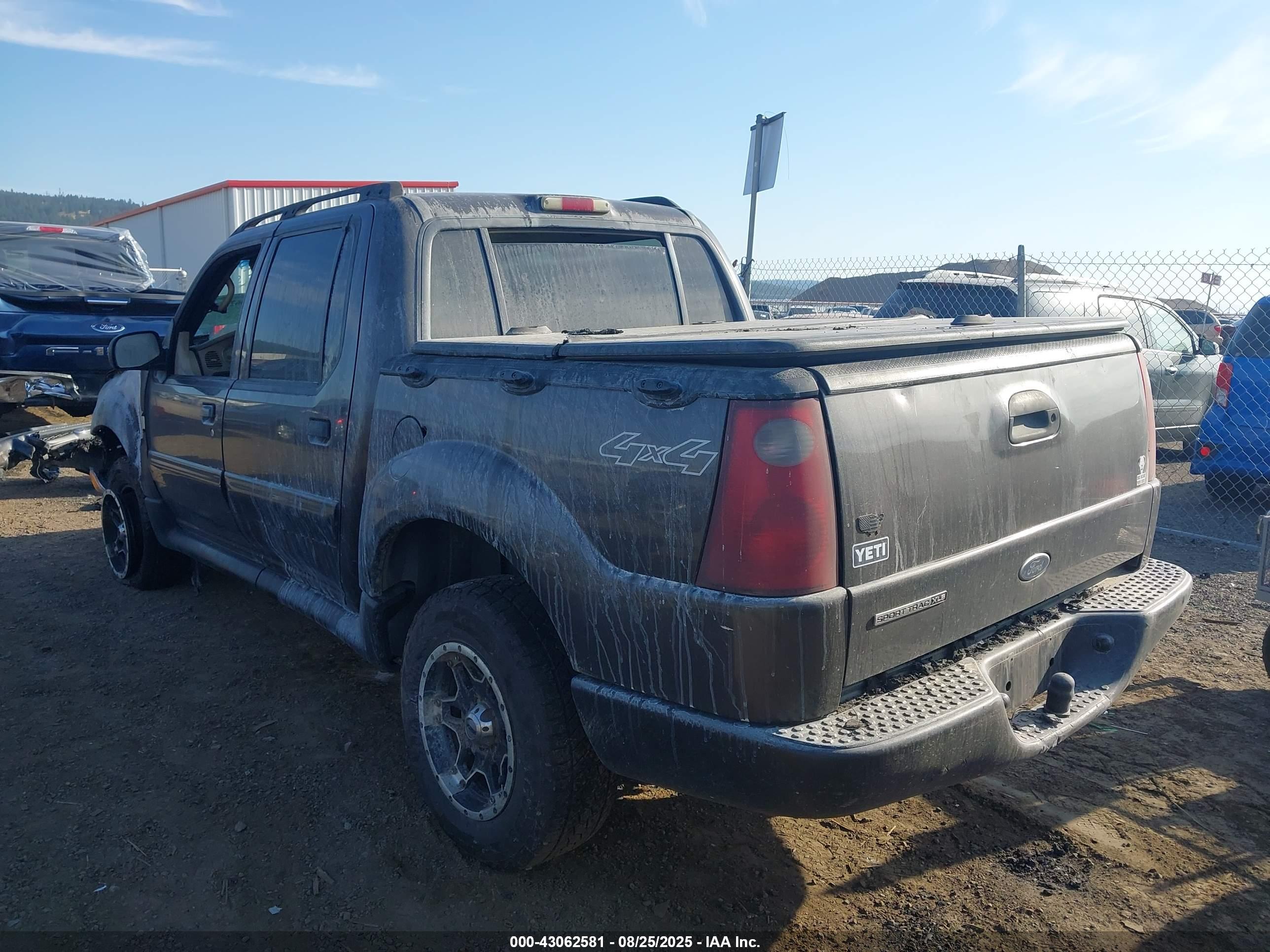FORD EXPLORER image 3