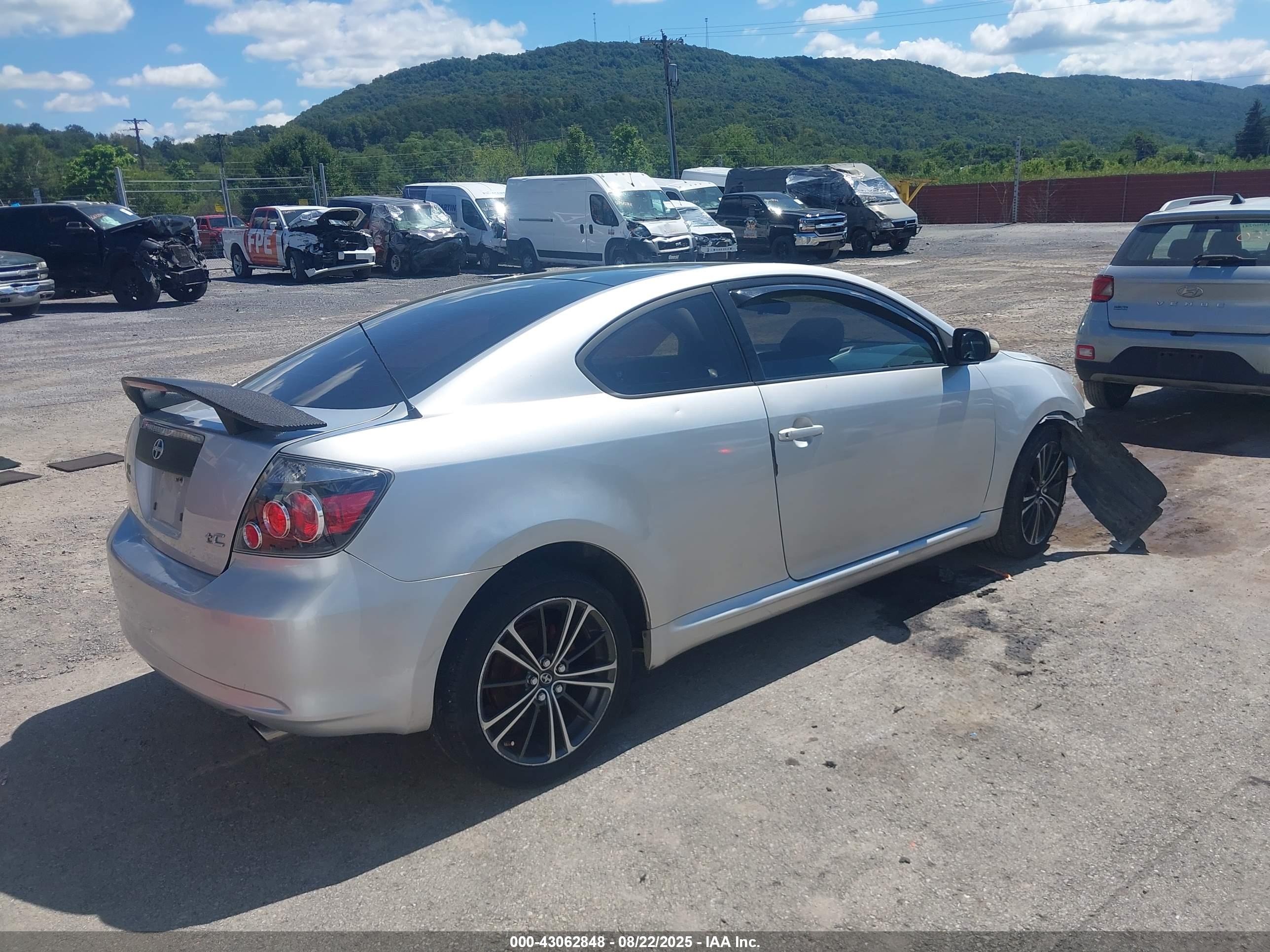 SCION TC image 4