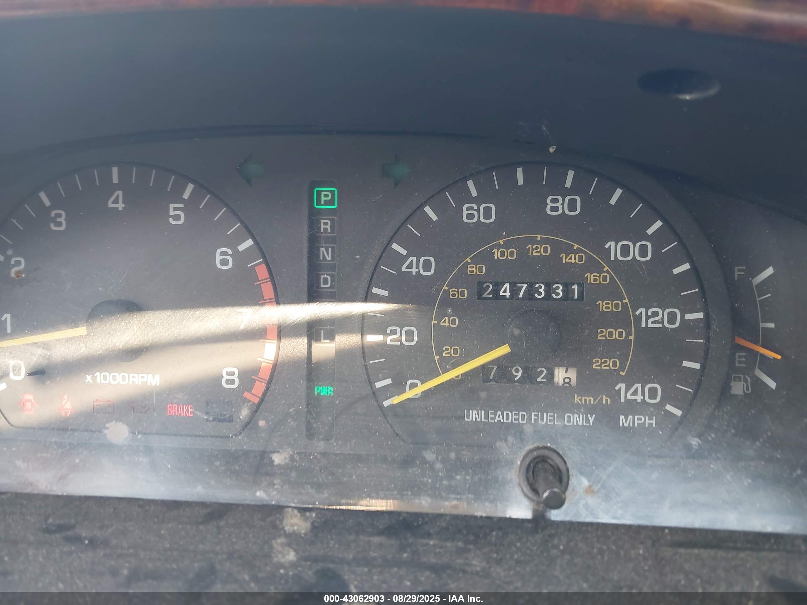 TOYOTA CAMRY image 7