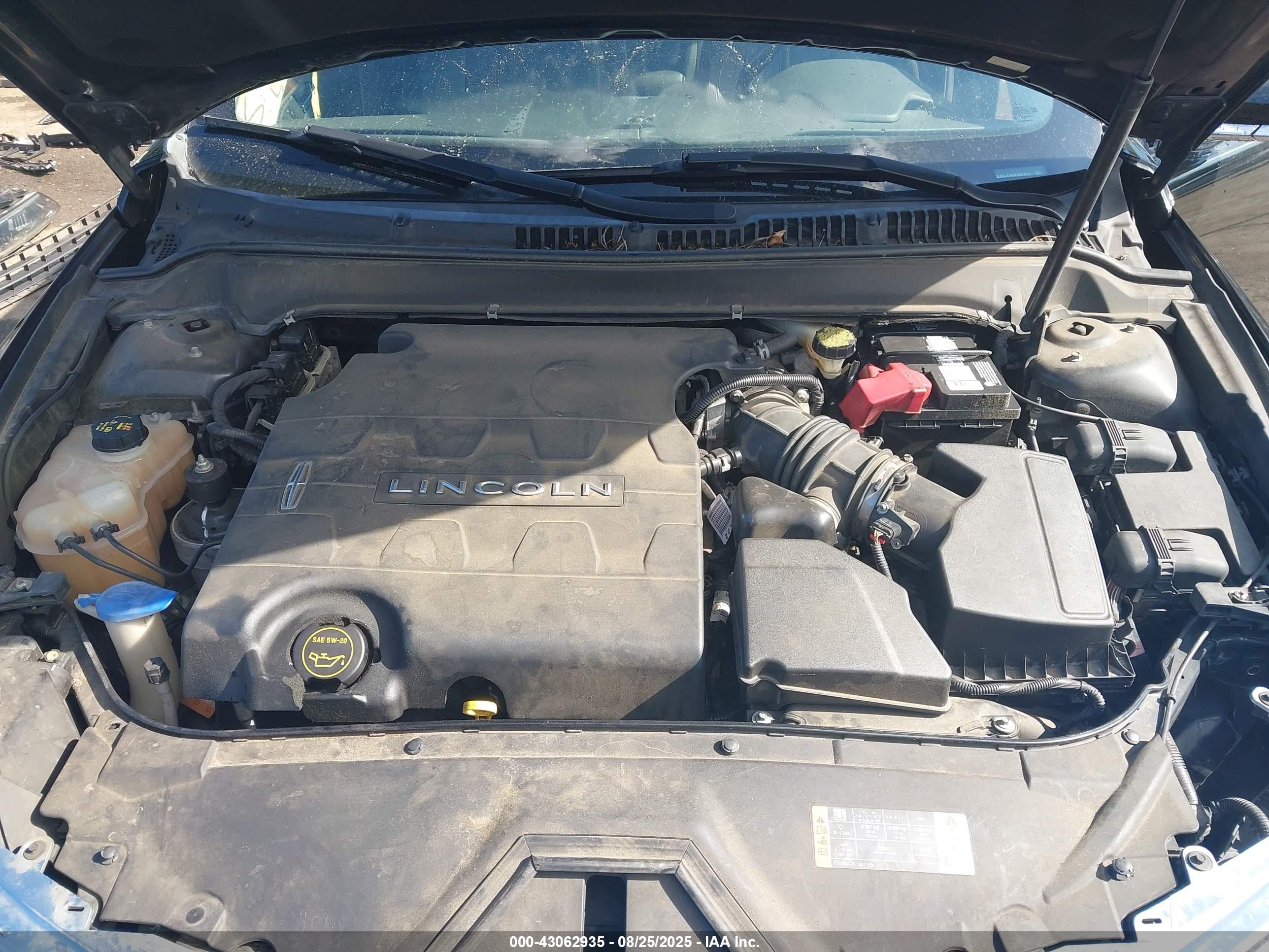 LINCOLN MKZ image 10