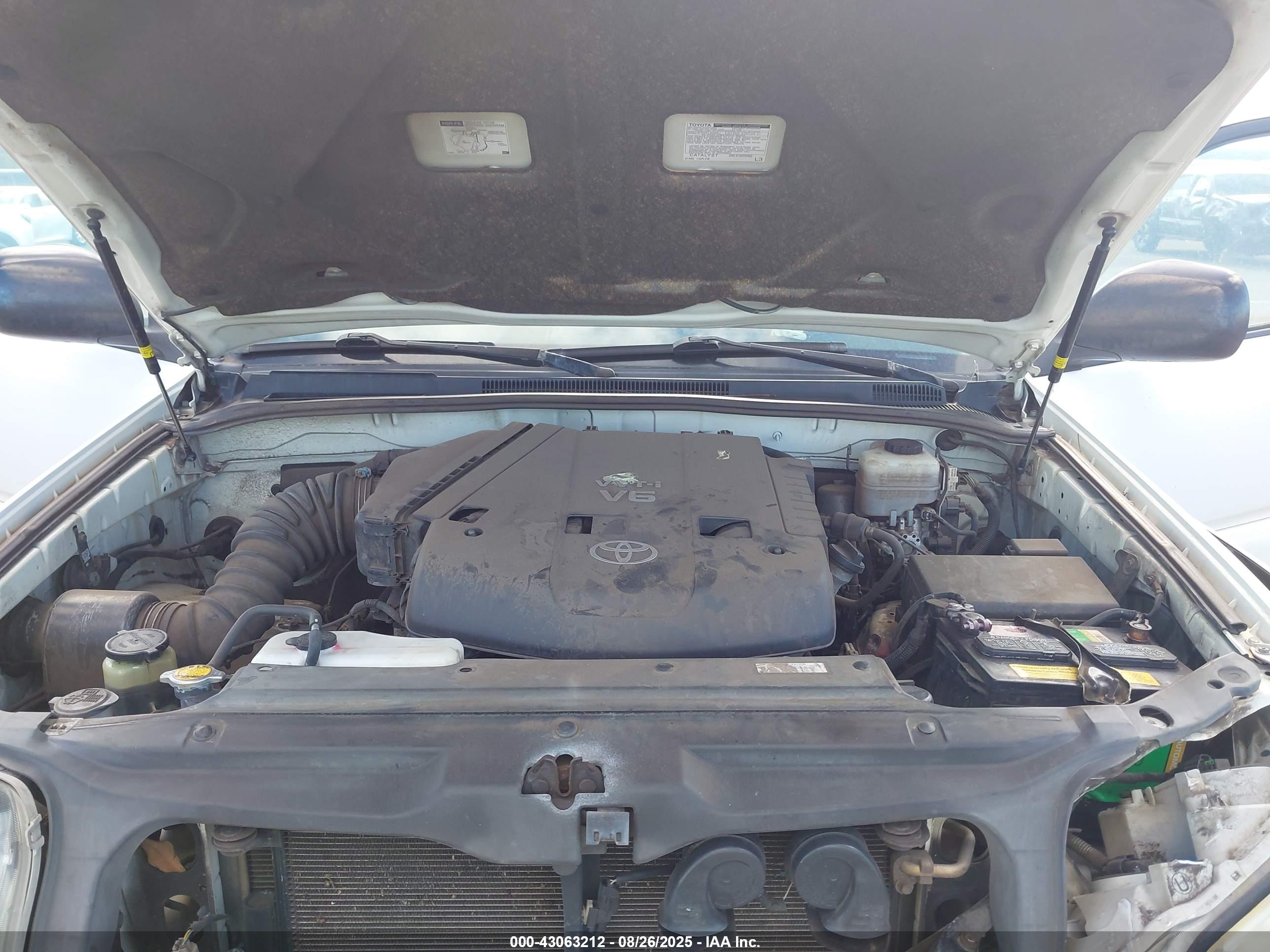 TOYOTA 4RUNNER image 10