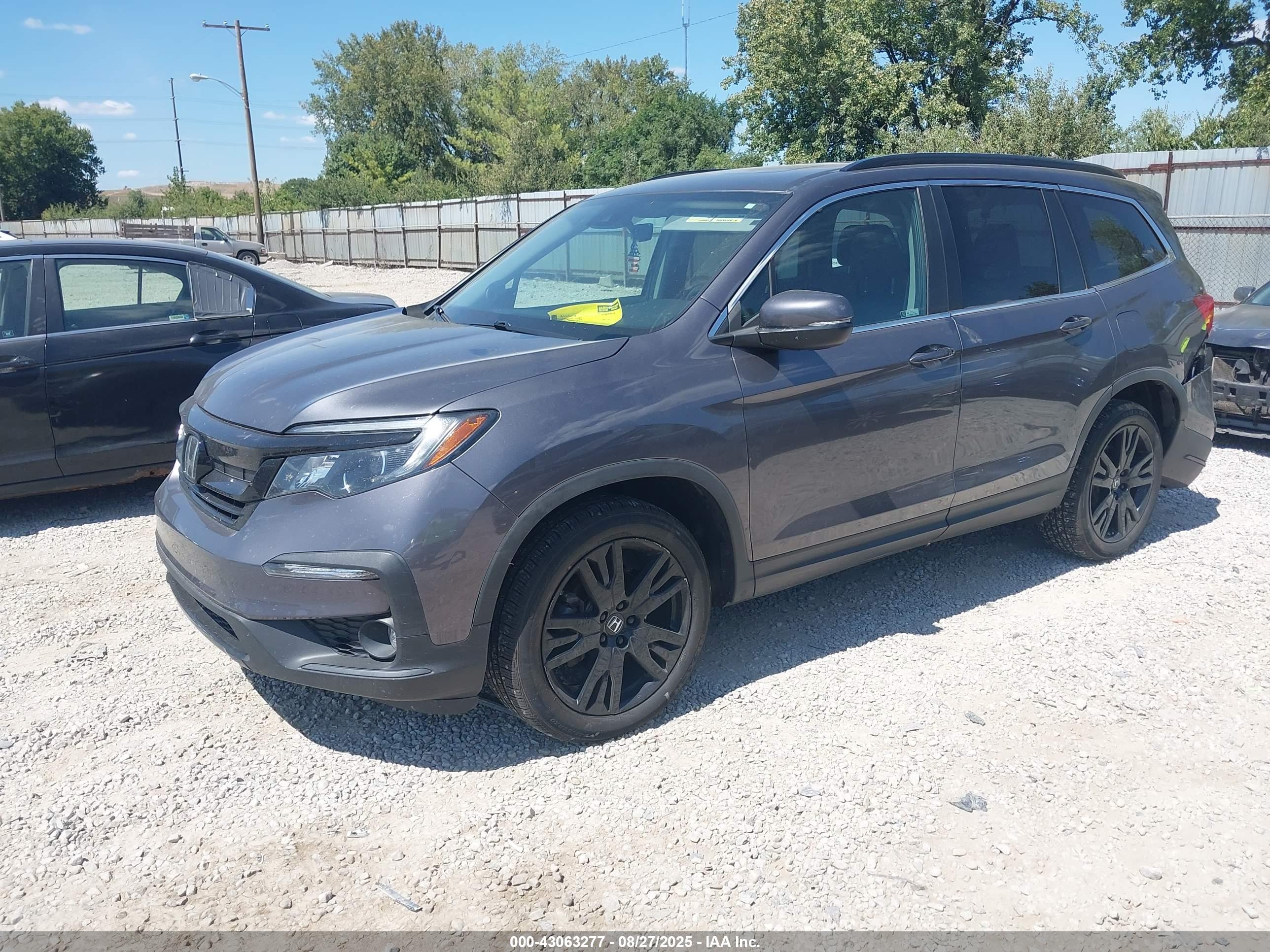HONDA PILOT image 2