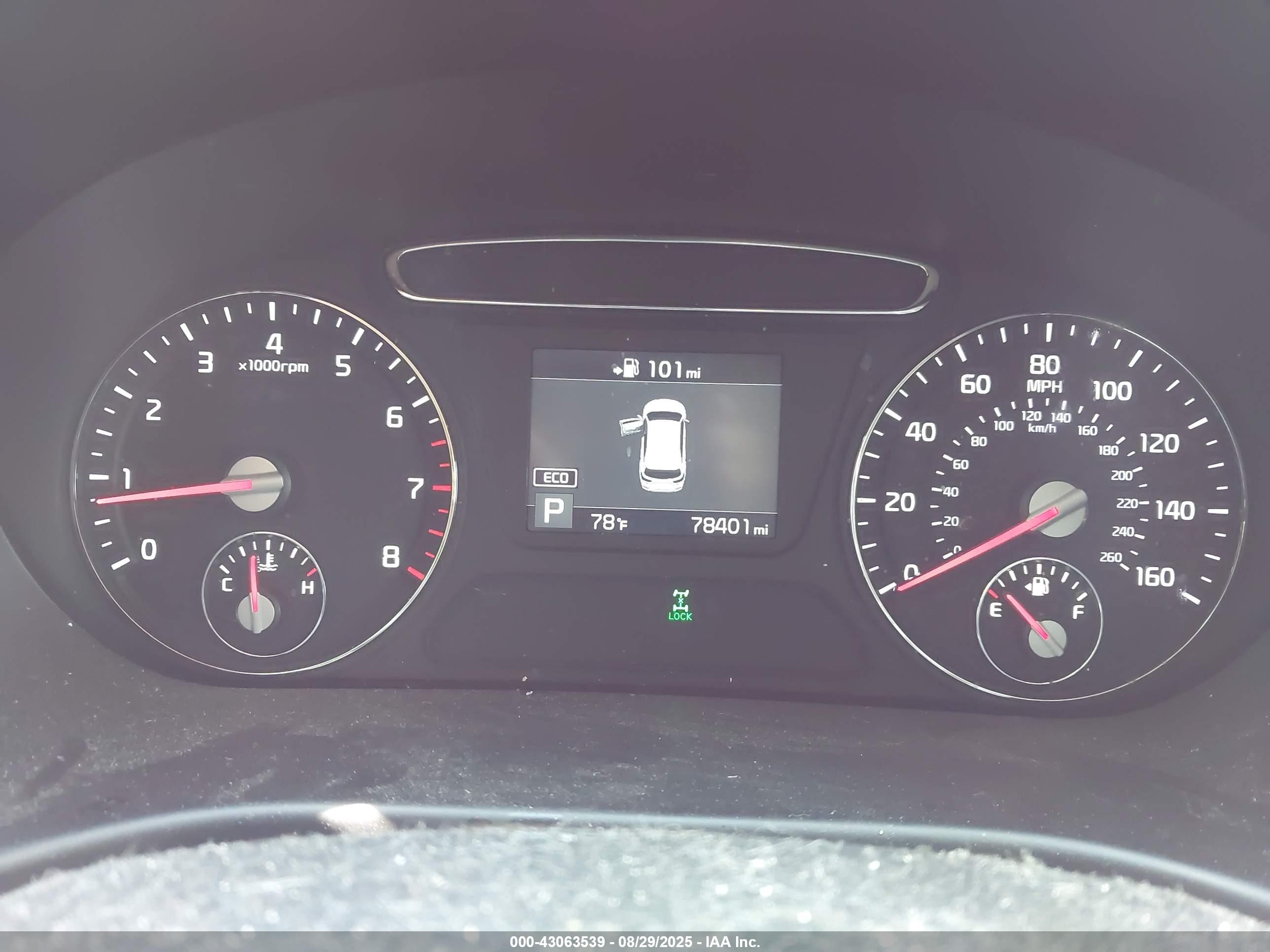 KIA SORENTO image 7