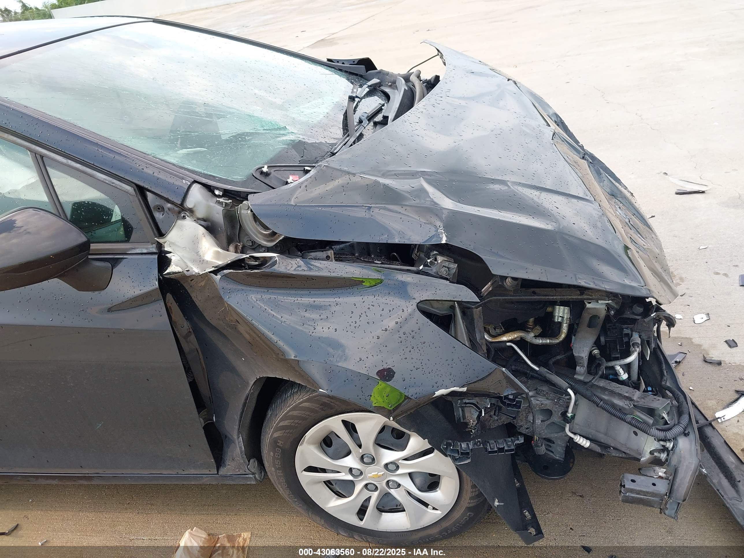 CHEVROLET CRUZE image 6