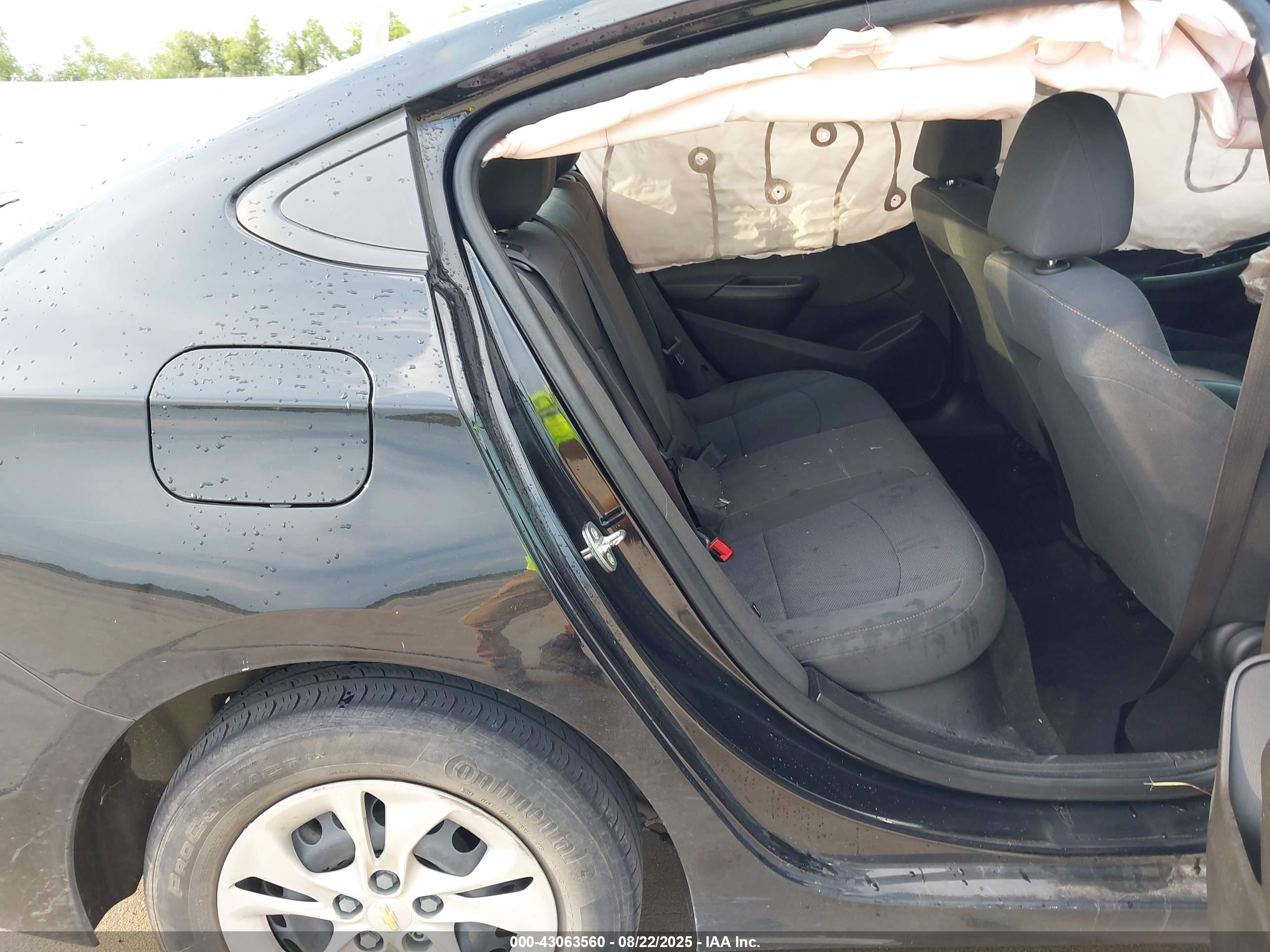 CHEVROLET CRUZE image 8