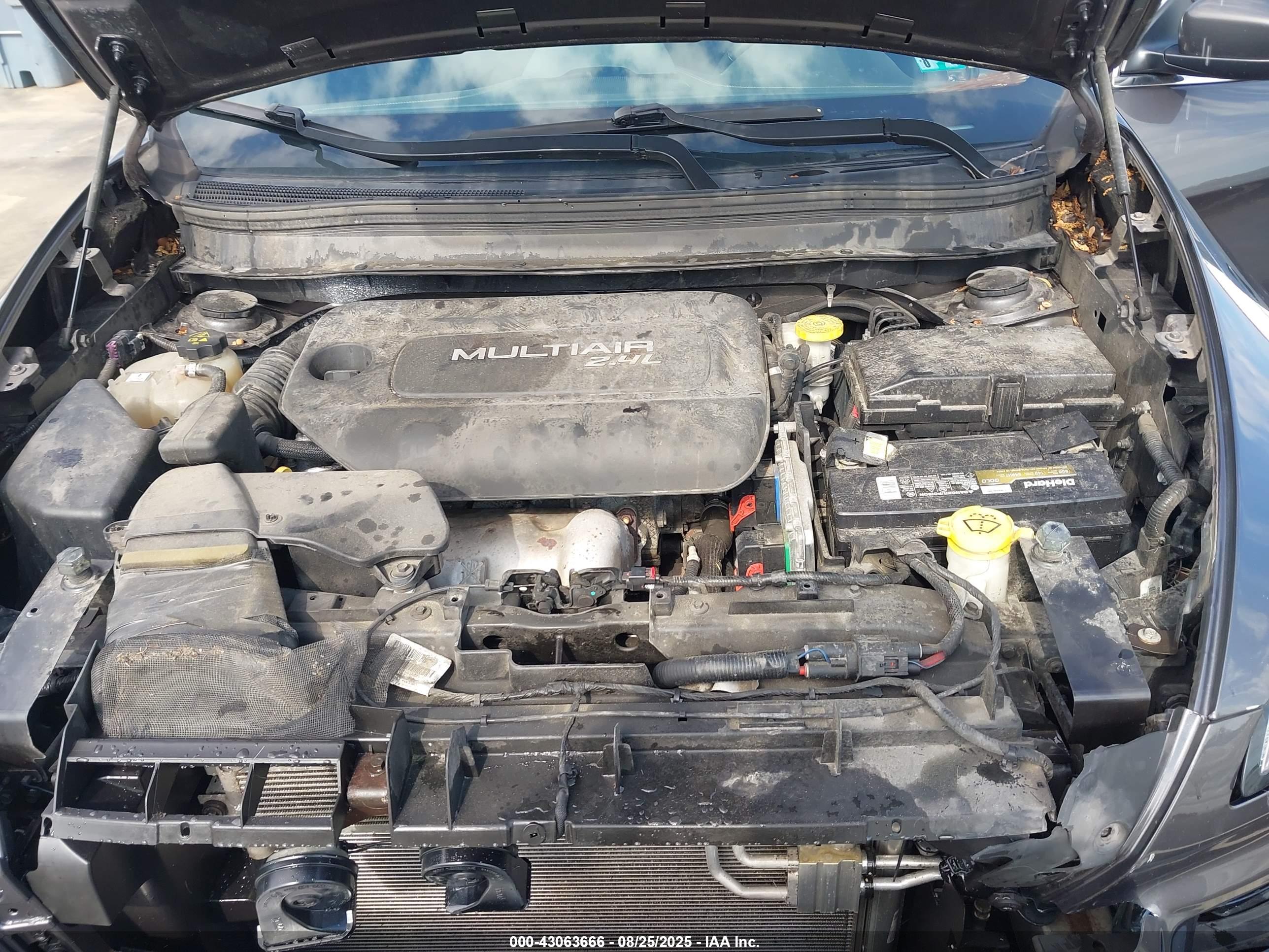 JEEP CHEROKEE image 10
