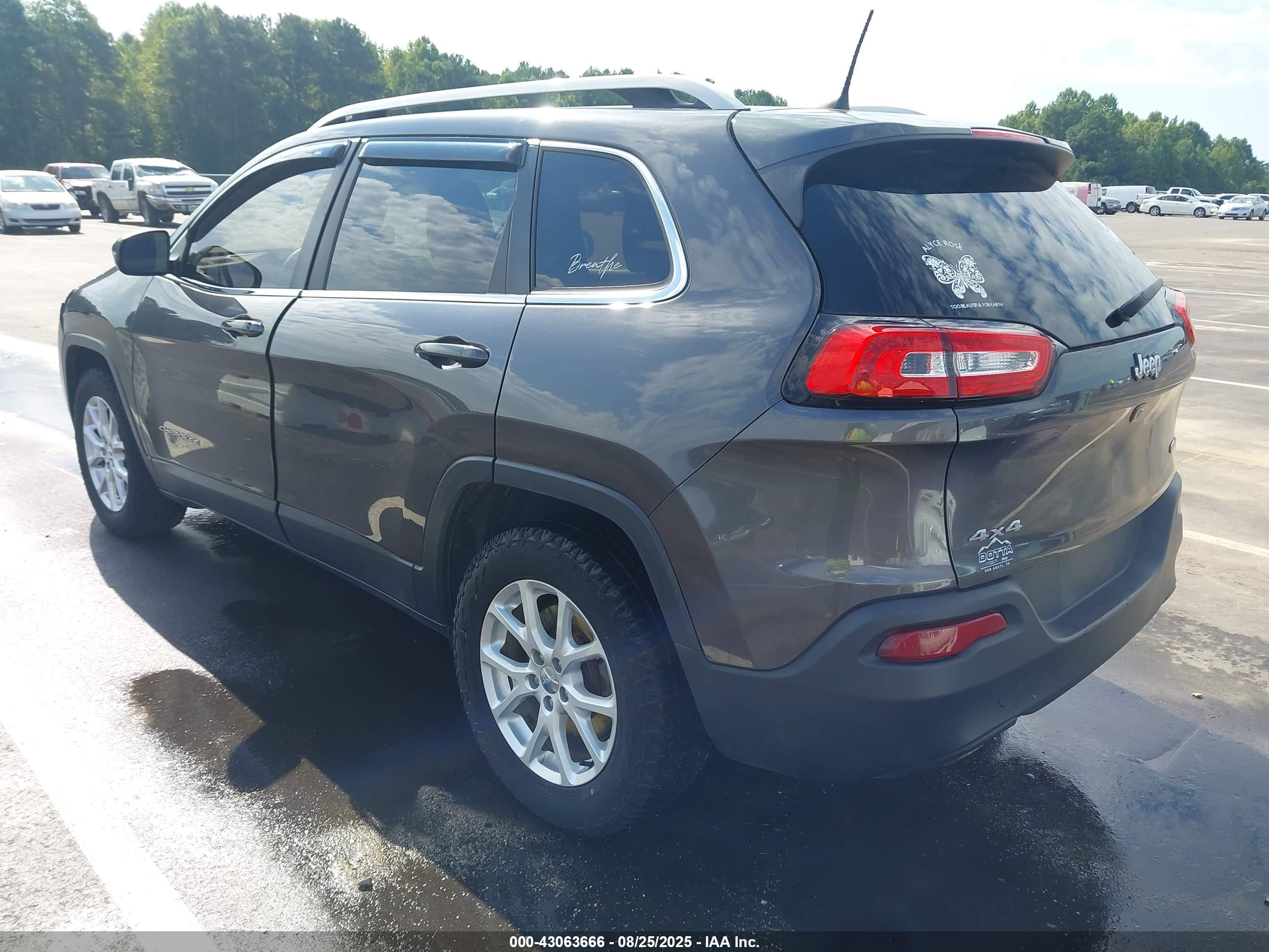 JEEP CHEROKEE image 3