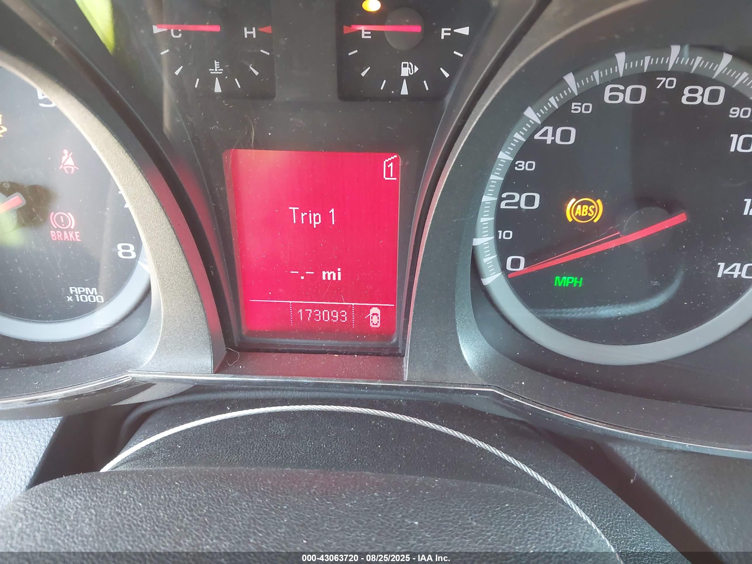 GMC TERRAIN image 7