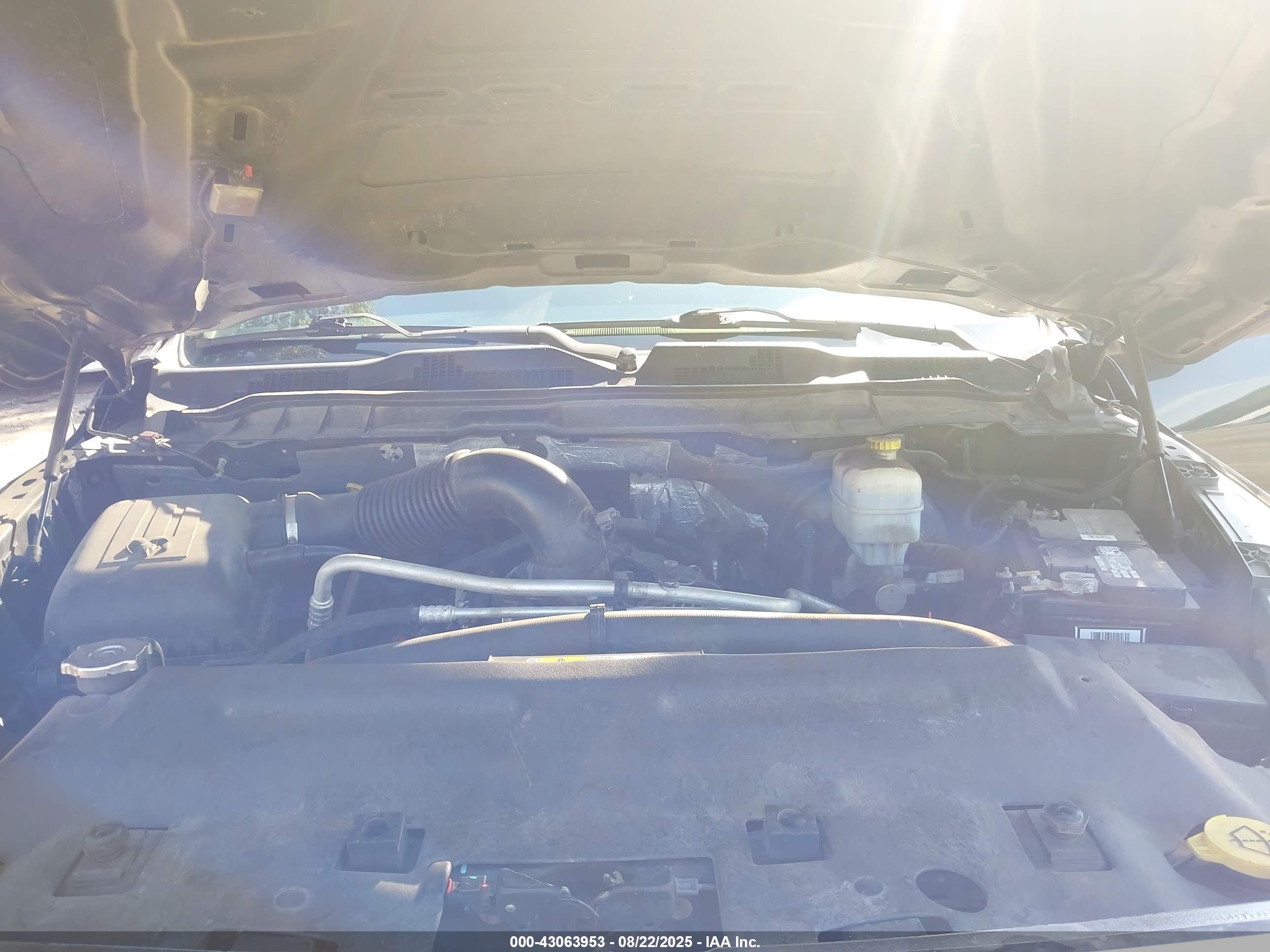 RAM 2500 image 10
