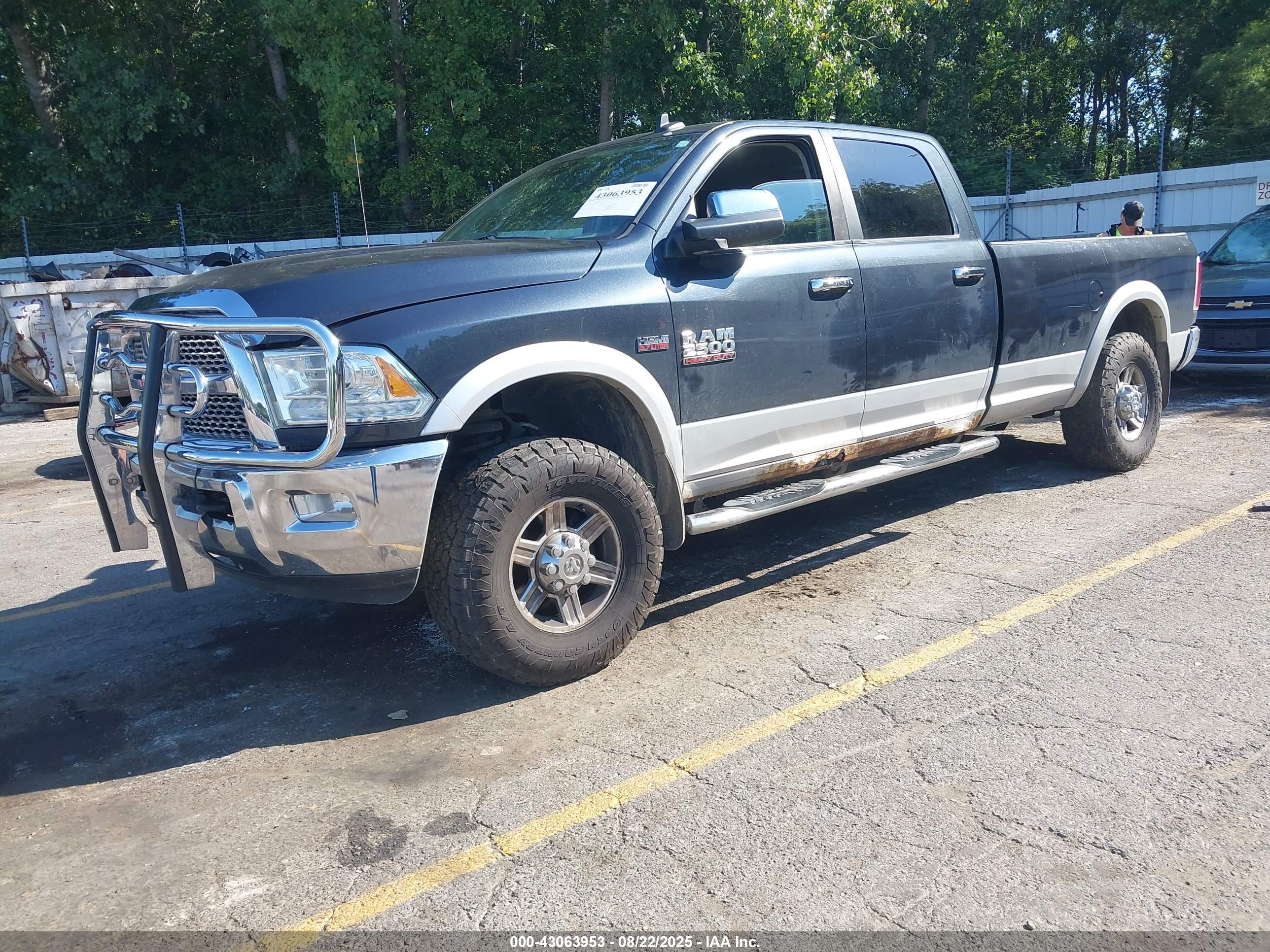 RAM 2500 image 2