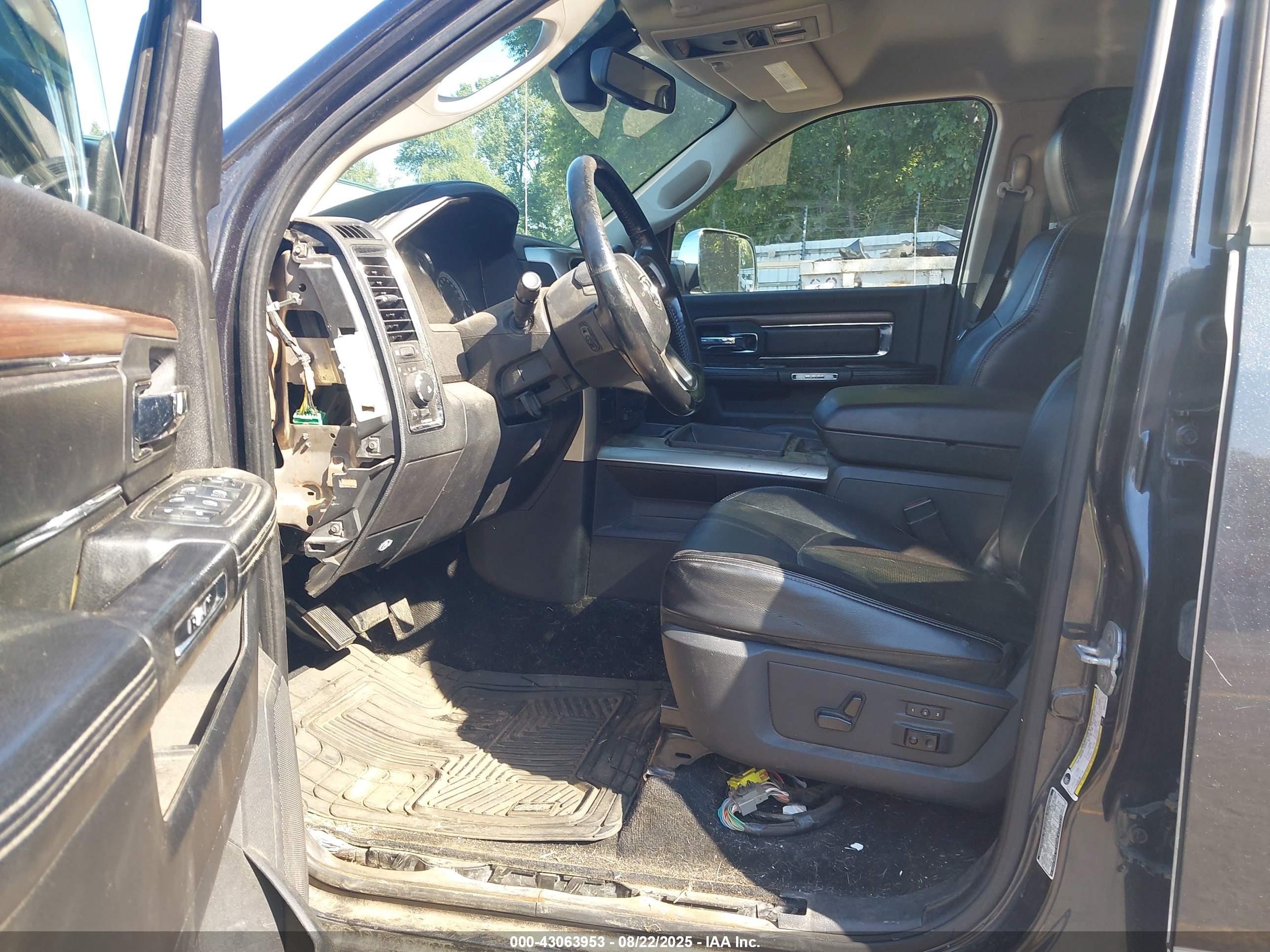 RAM 2500 image 5