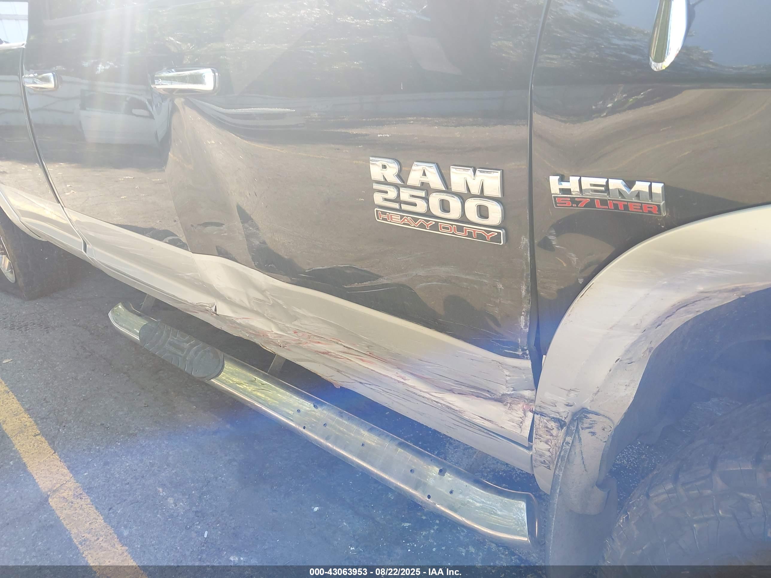 RAM 2500 image 6