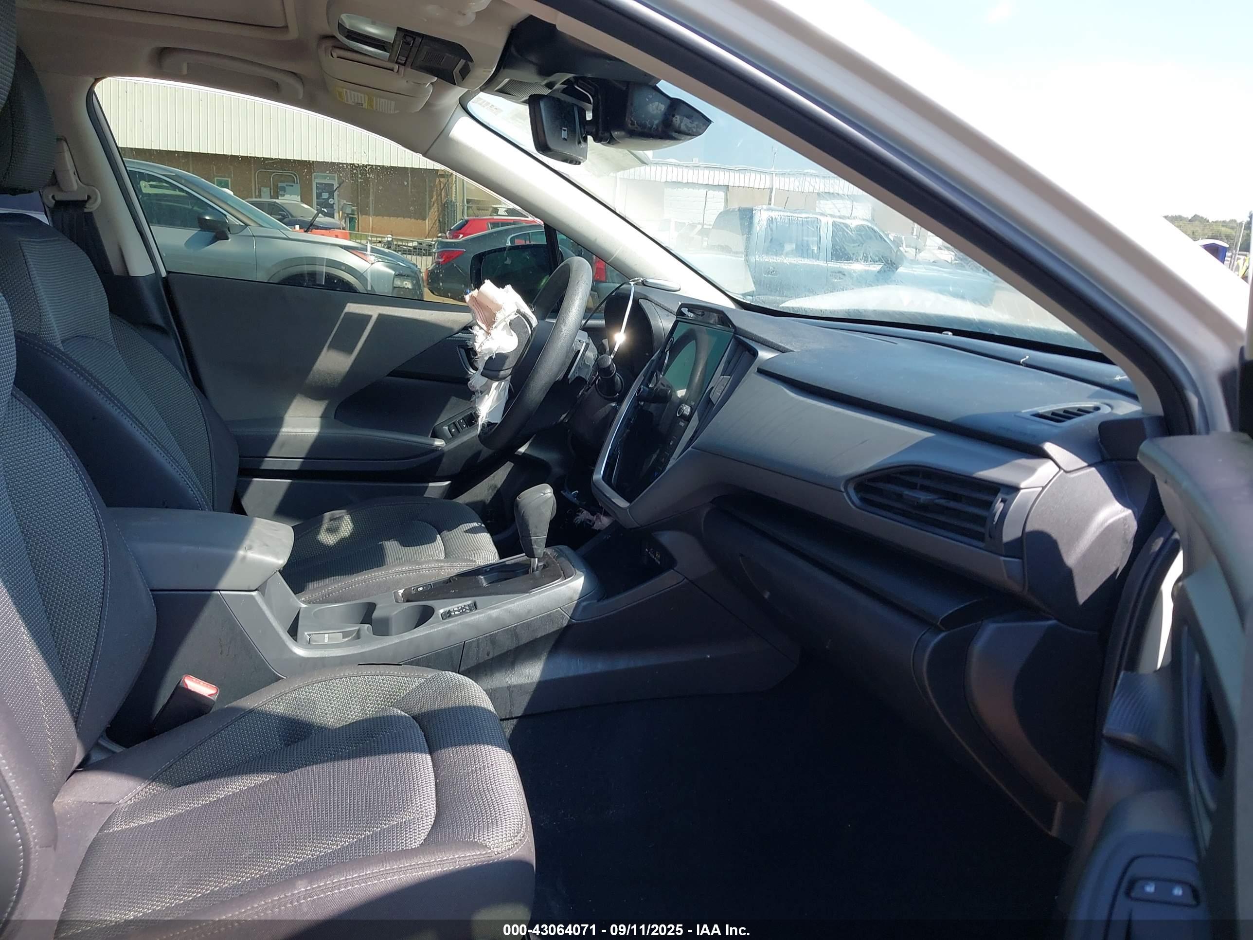 SUBARU CROSSTREK image 5