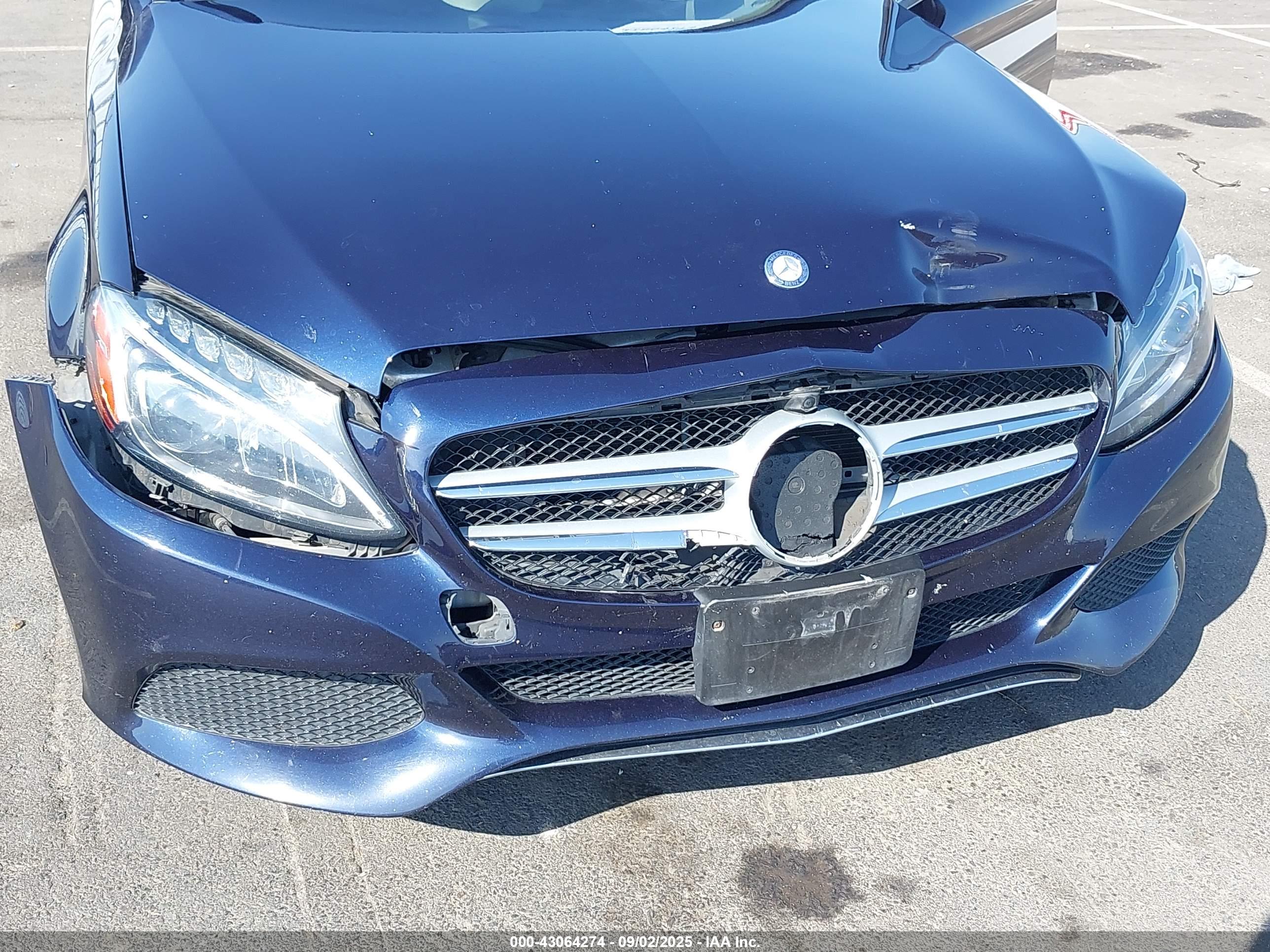 MERCEDES-BENZ C image 6