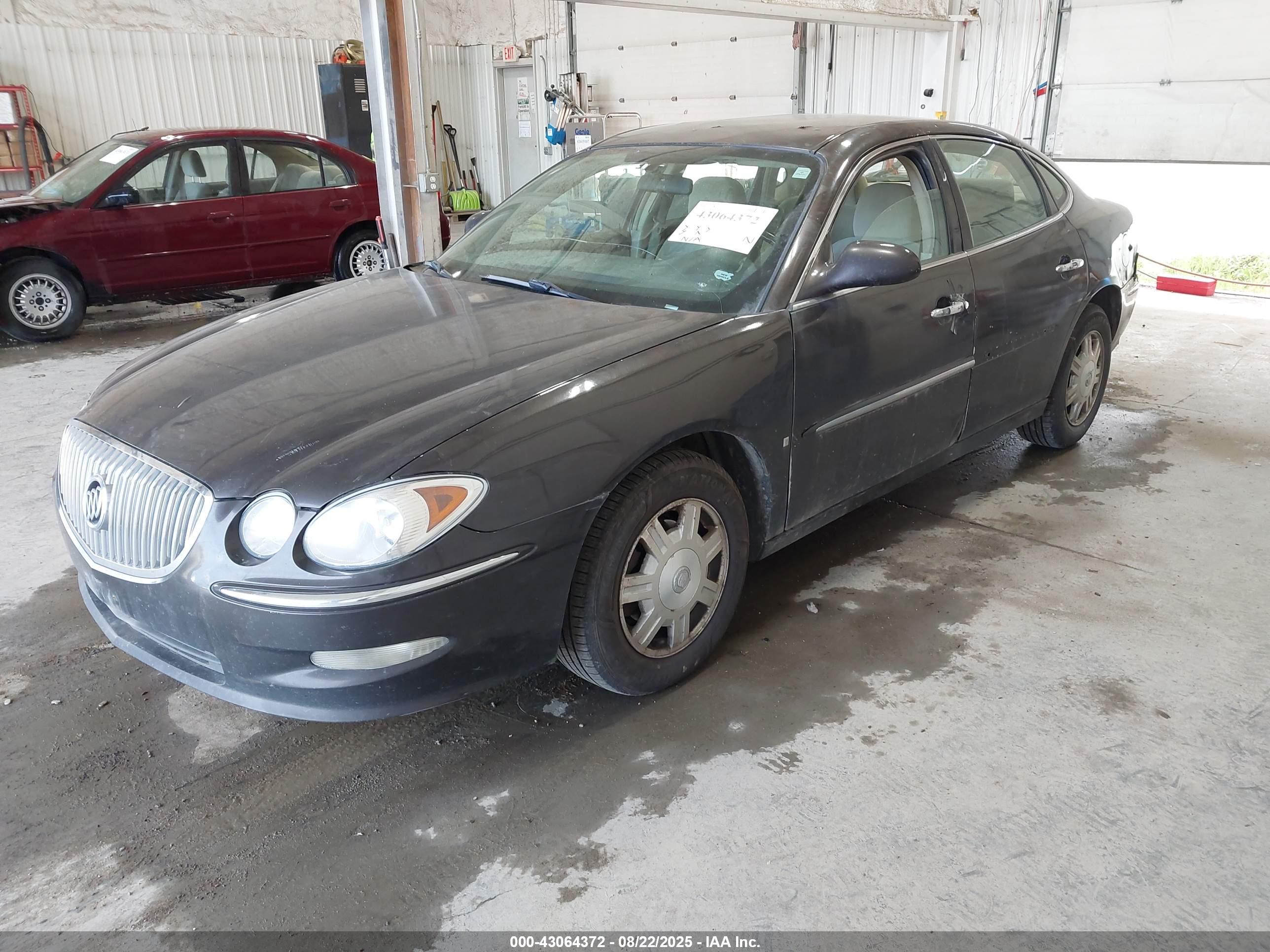 BUICK LACROSSE image 2