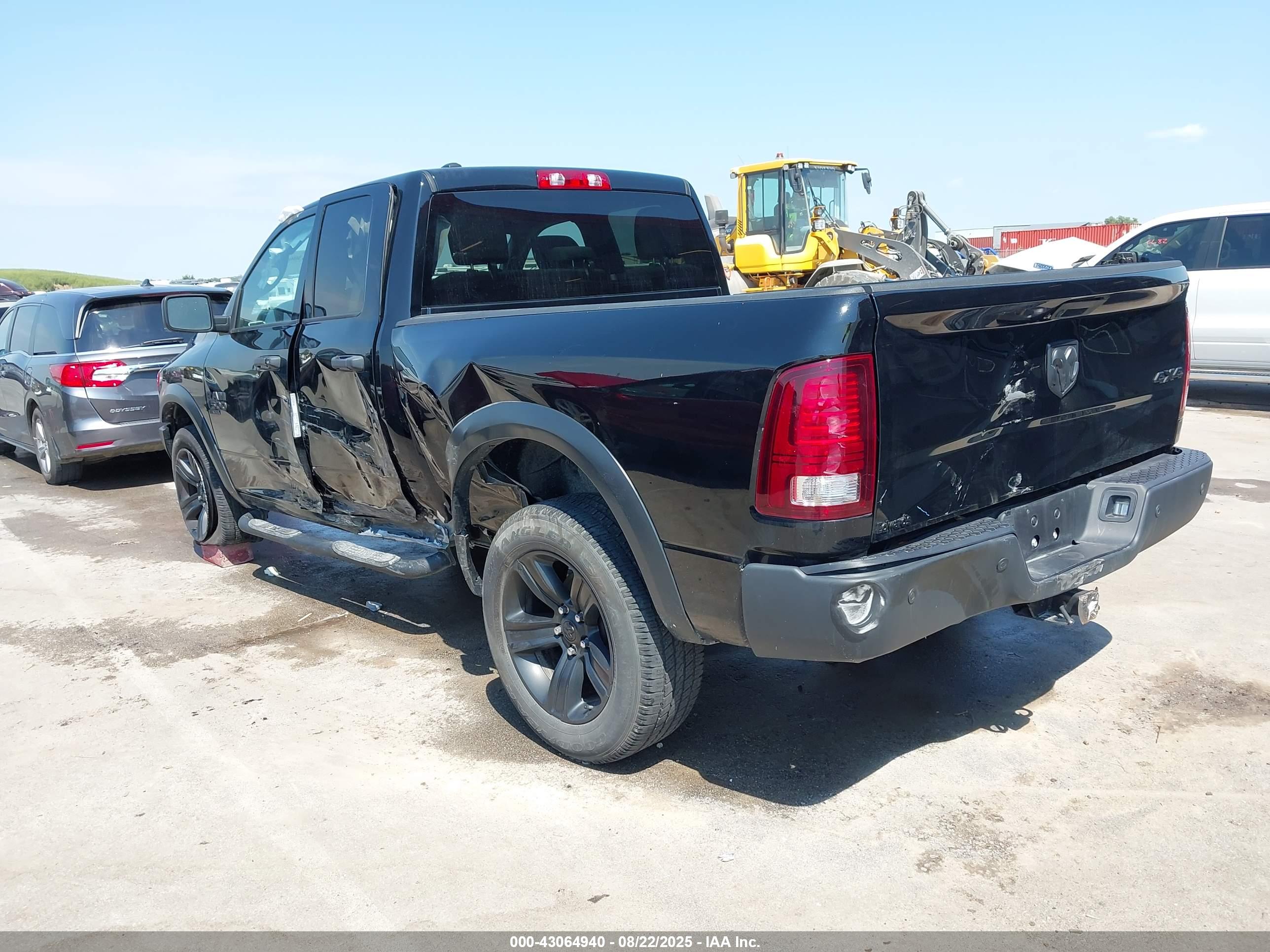 RAM 1500 image 3