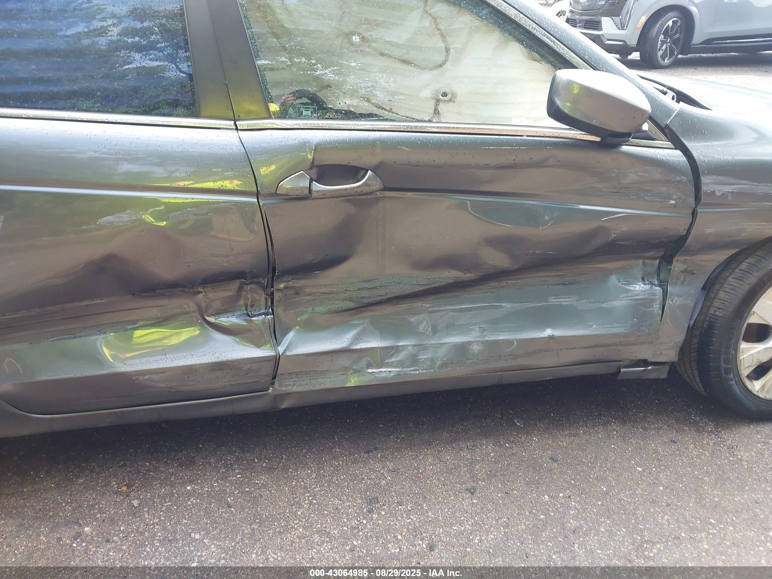 HONDA ACCORD image 6