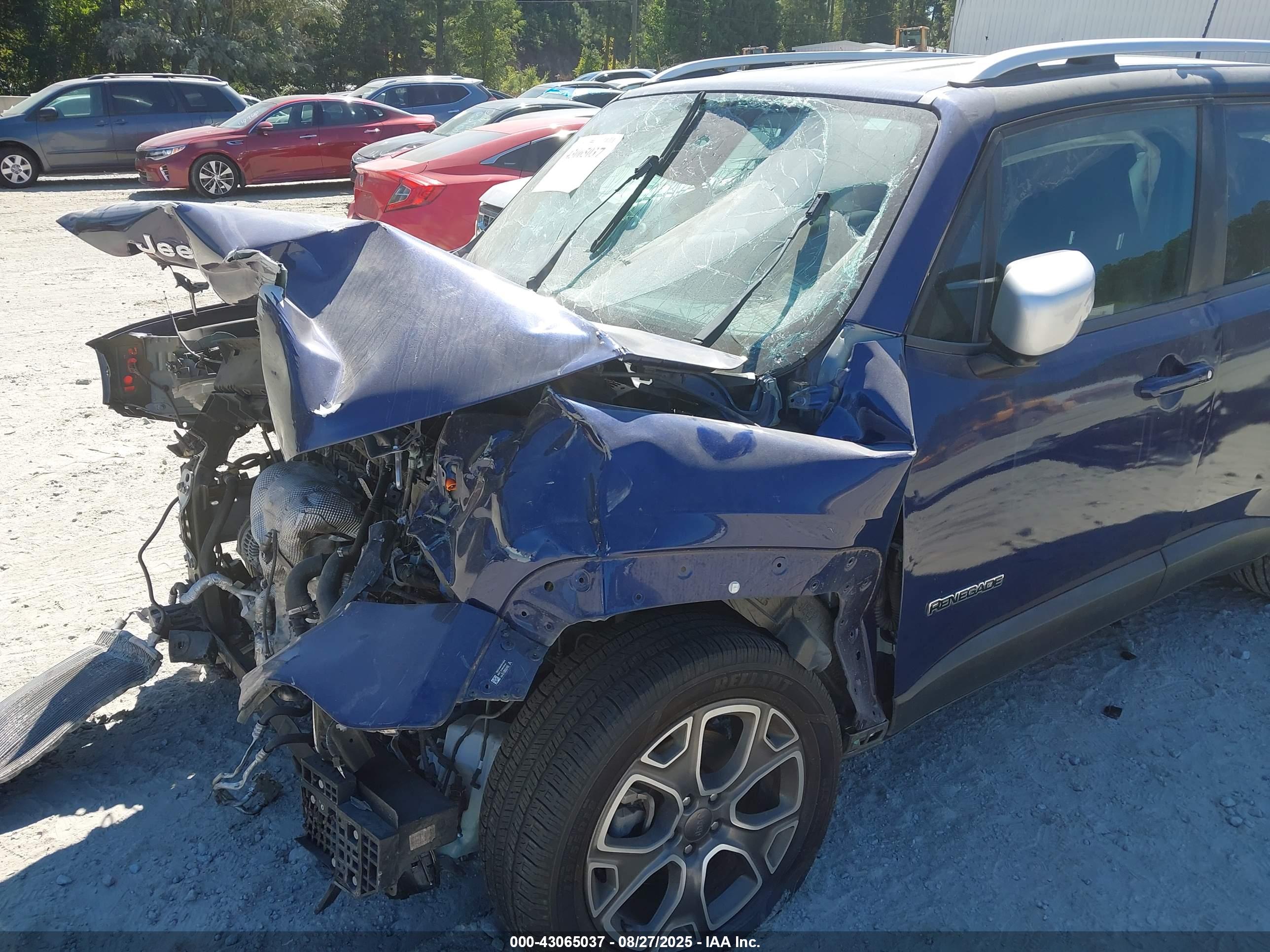 JEEP RENEGADE image 6