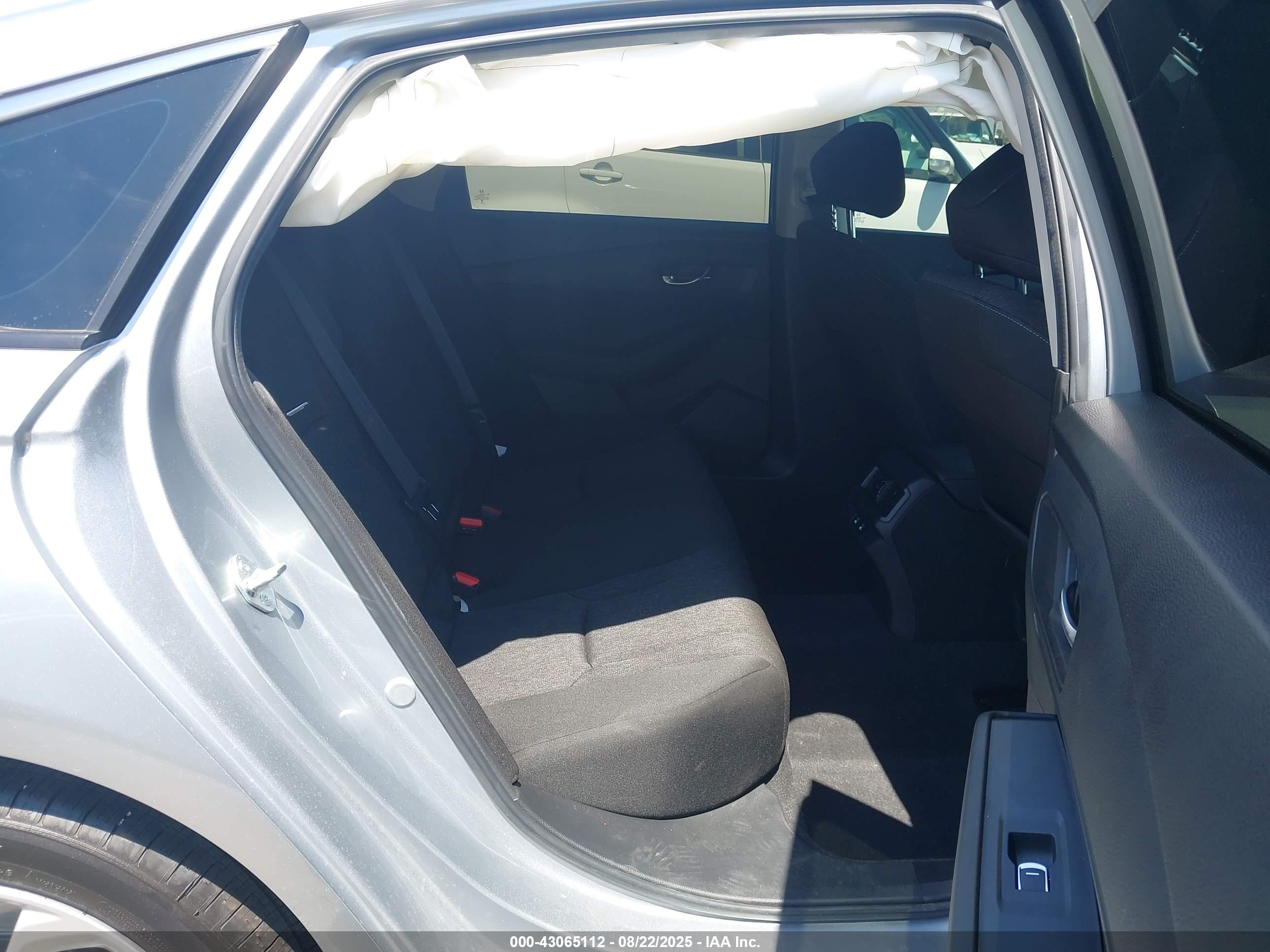 HONDA ACCORD image 8