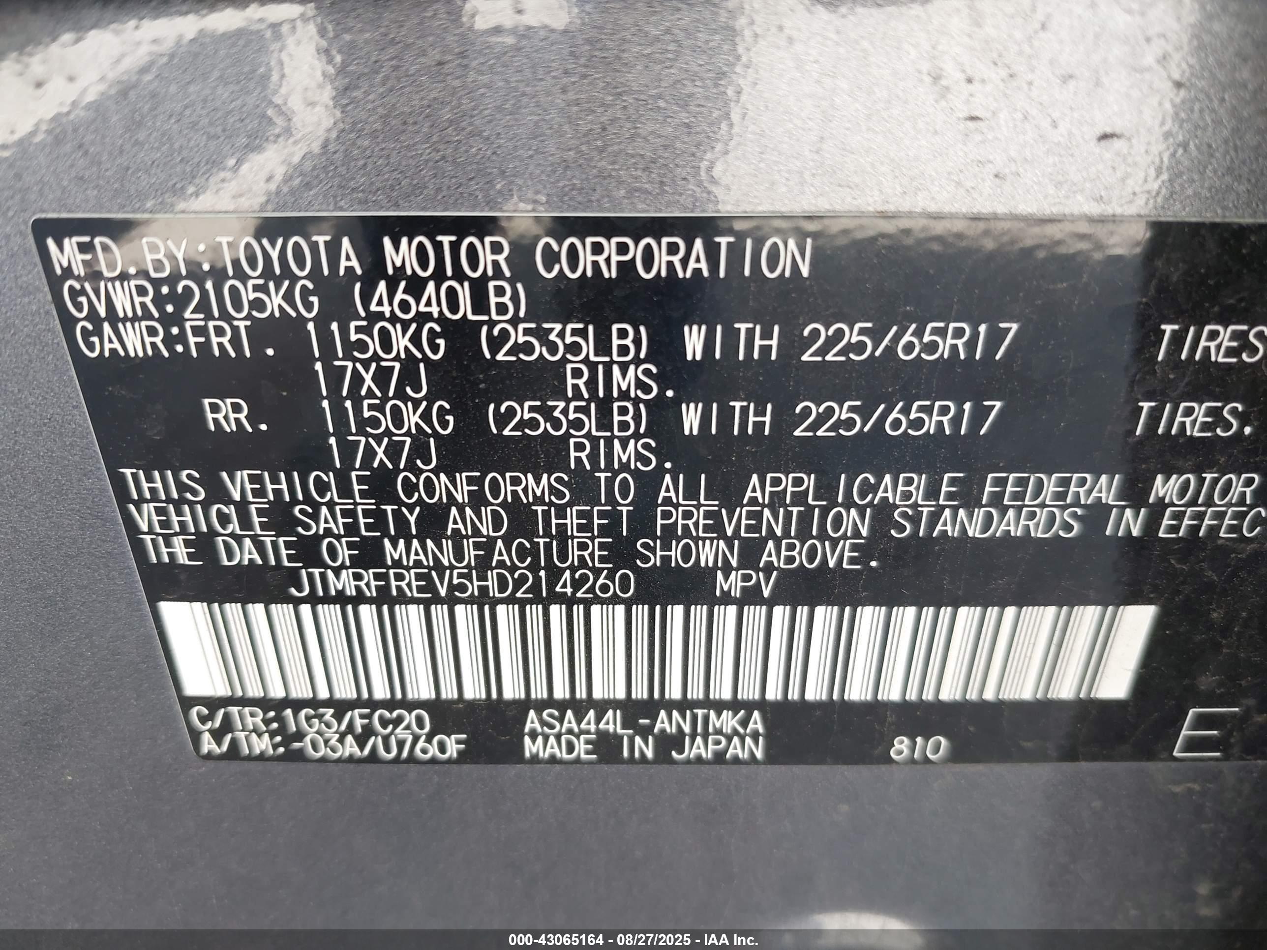 TOYOTA RAV4 image 9