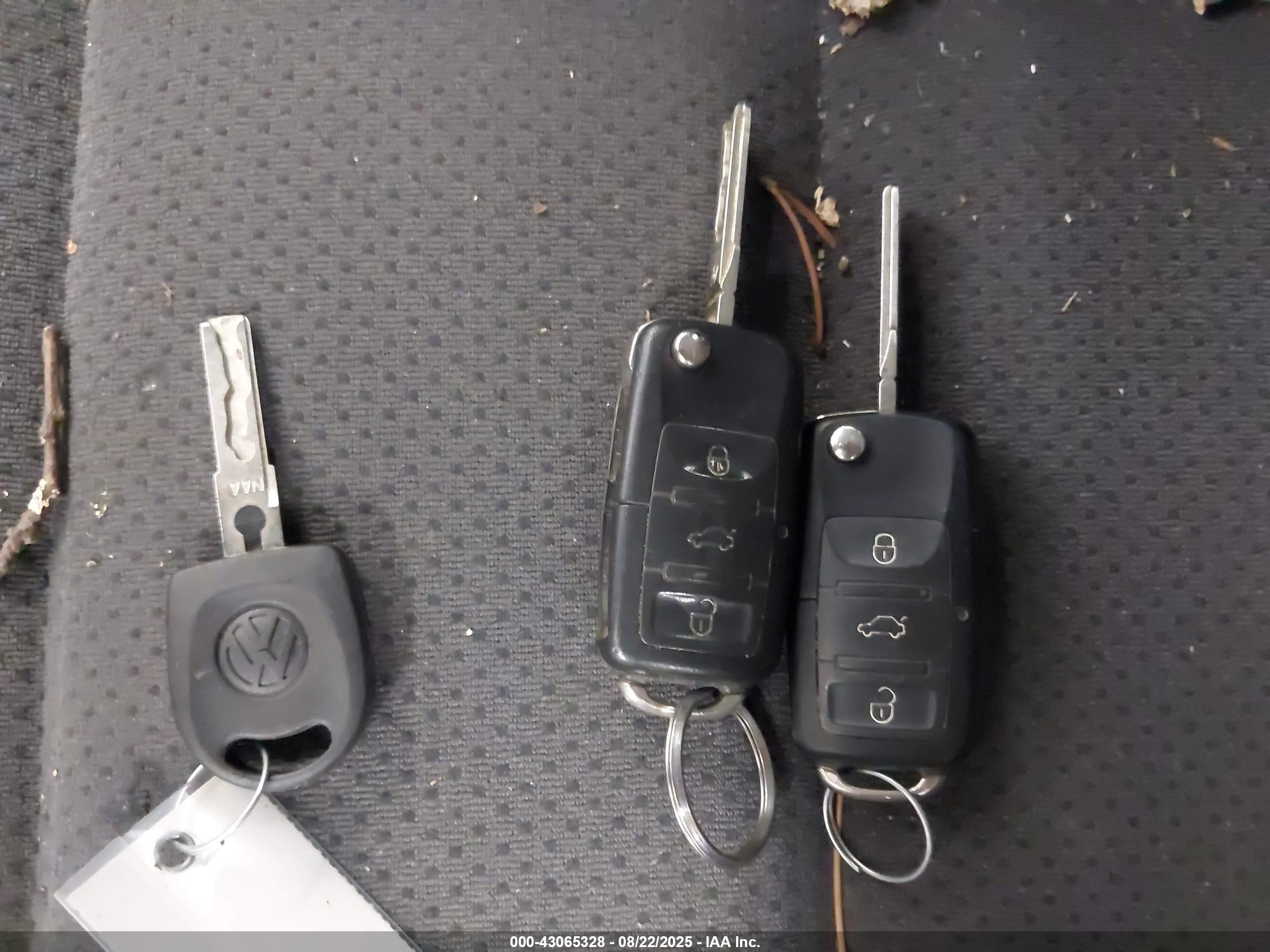 VOLKSWAGEN RABBIT image 11