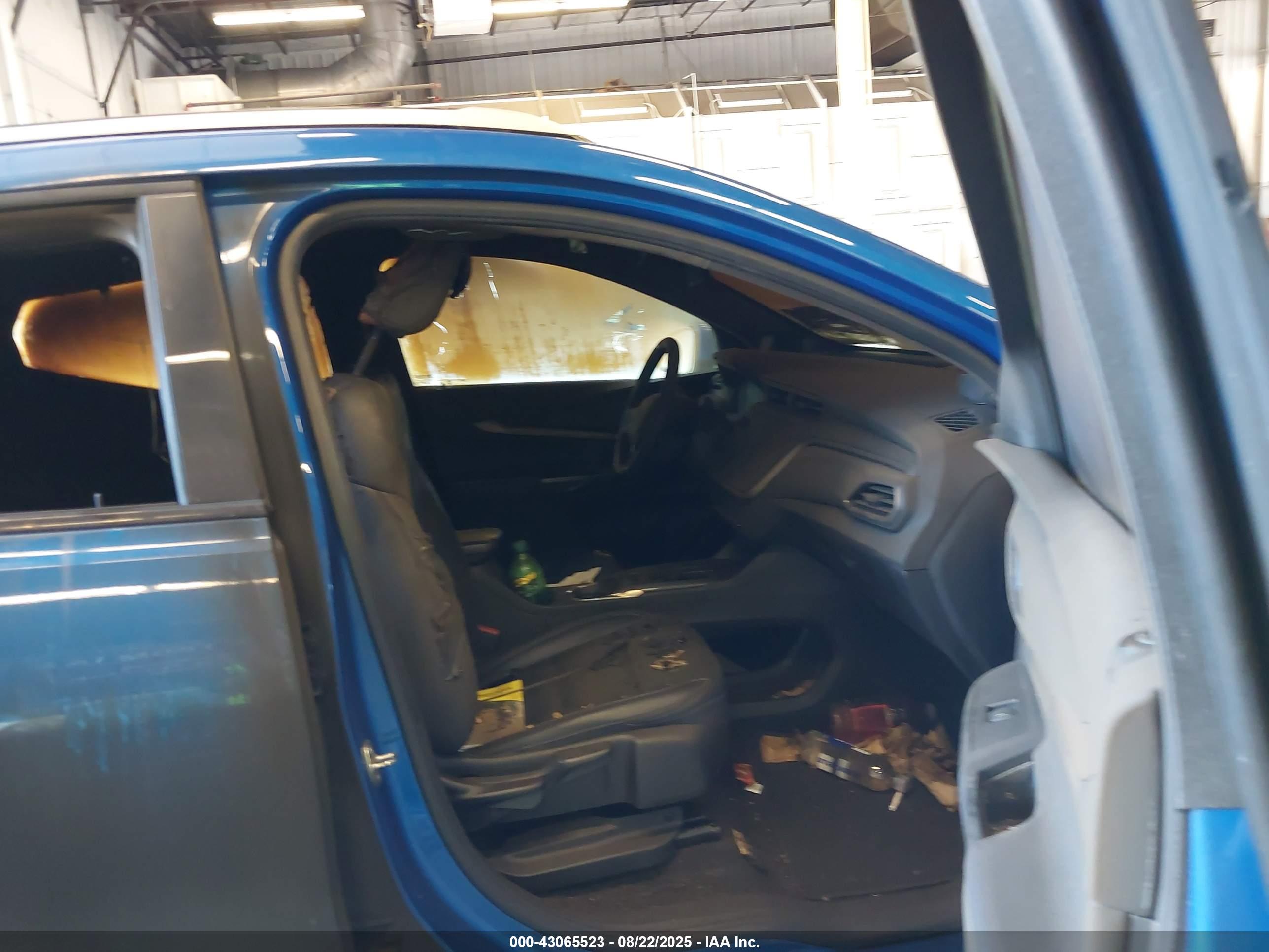 CHEVROLET BOLT image 5