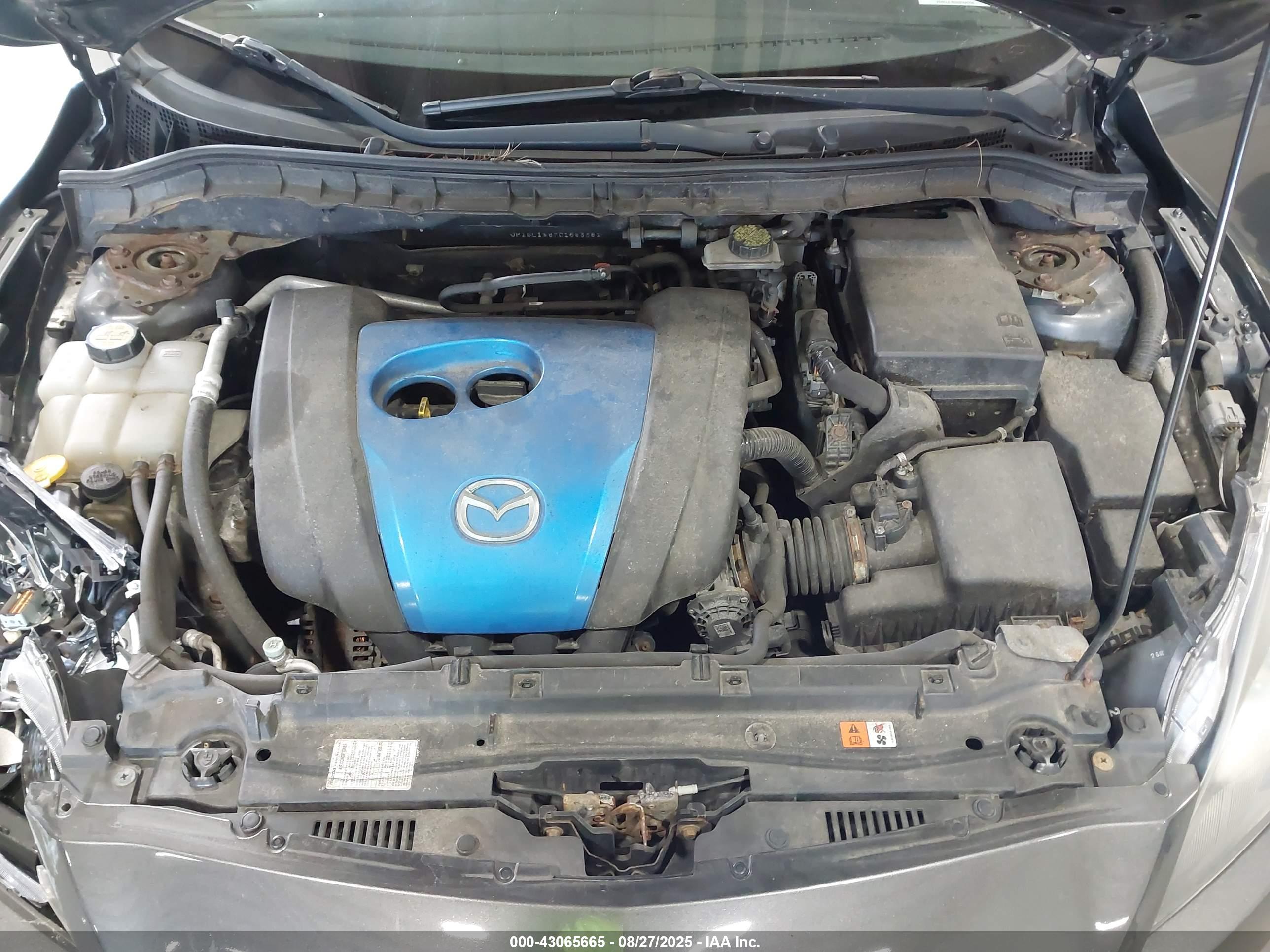 MAZDA MAZDA3 image 10