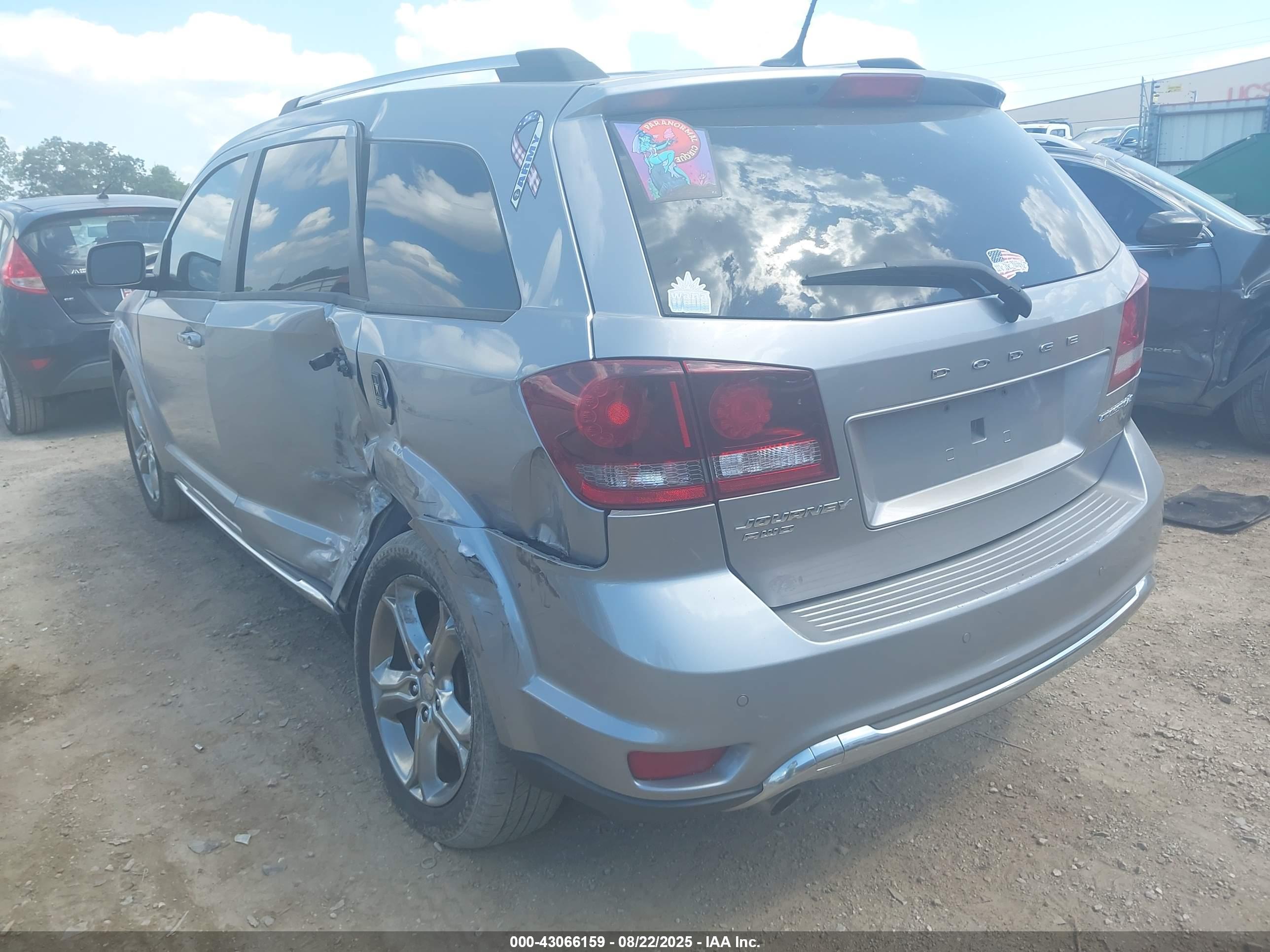 DODGE JOURNEY image 3