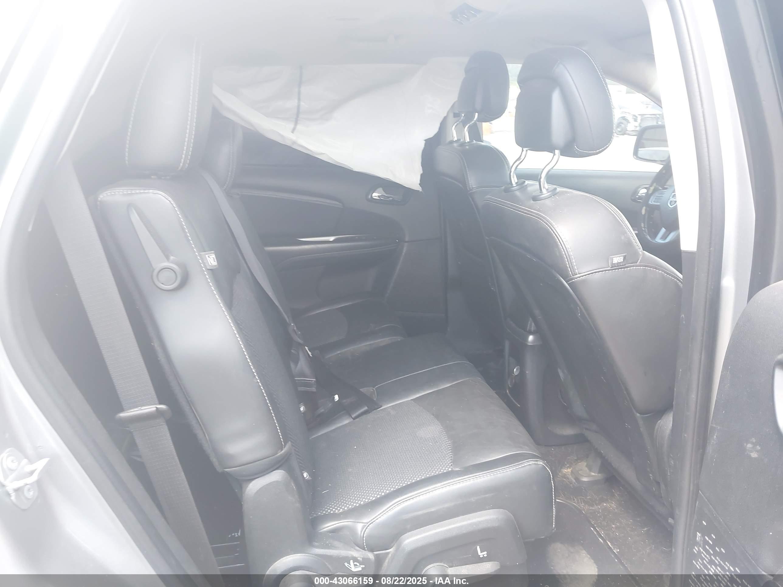 DODGE JOURNEY image 8